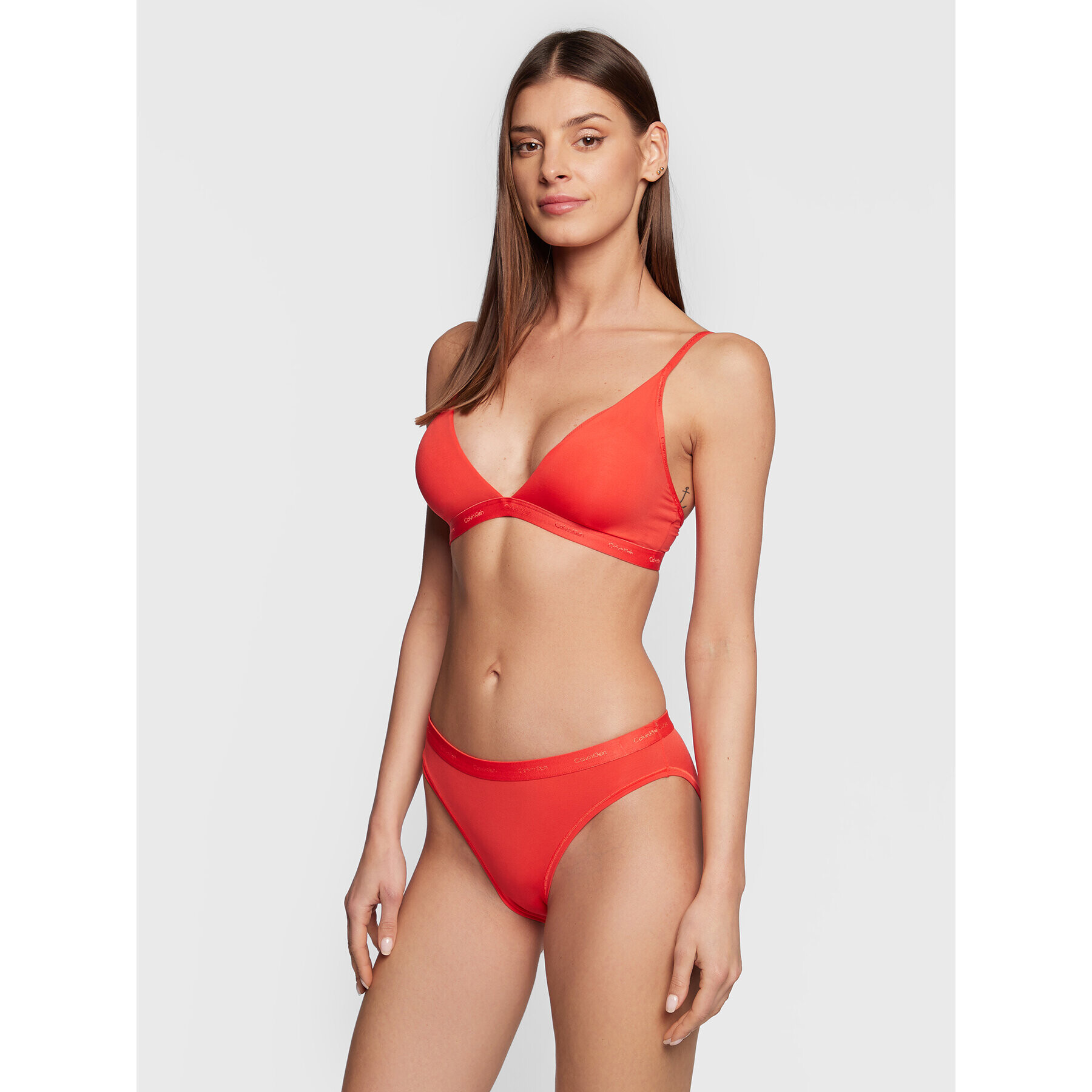 Calvin Klein Underwear Trikotni nedrček 000QF6758E Rdeča - Pepit.si