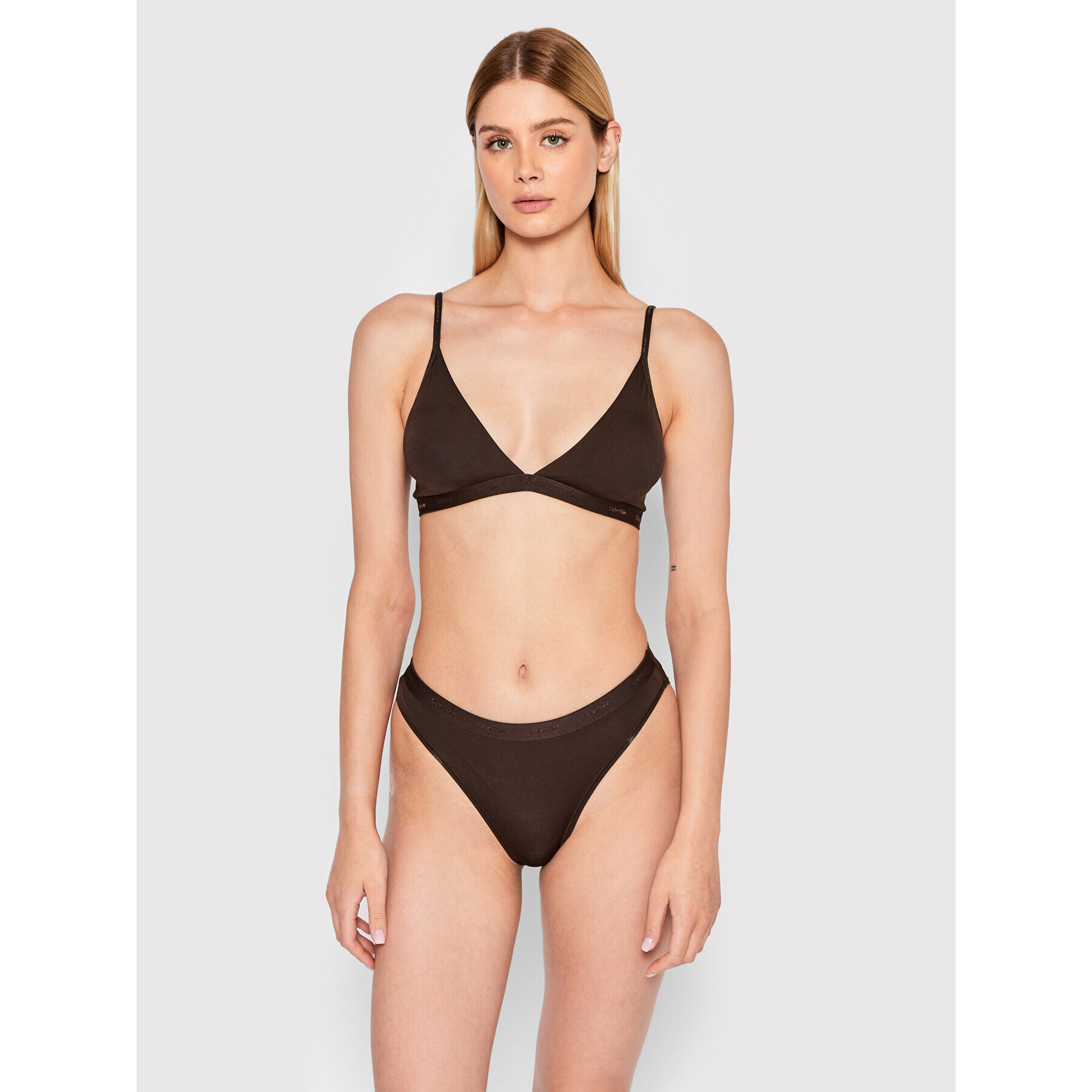 Calvin Klein Underwear Trikotni nedrček 000QF6758E Rjava - Pepit.si