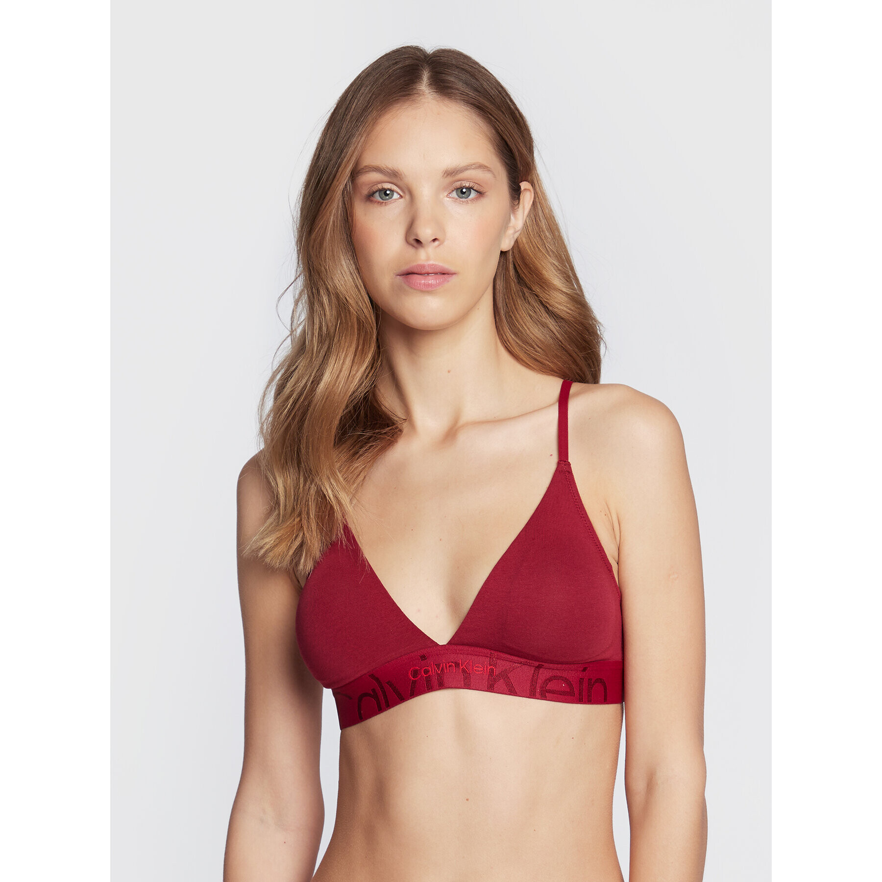 Calvin Klein Underwear Trikotni nedrček 000QF6990E Rdeča - Pepit.si