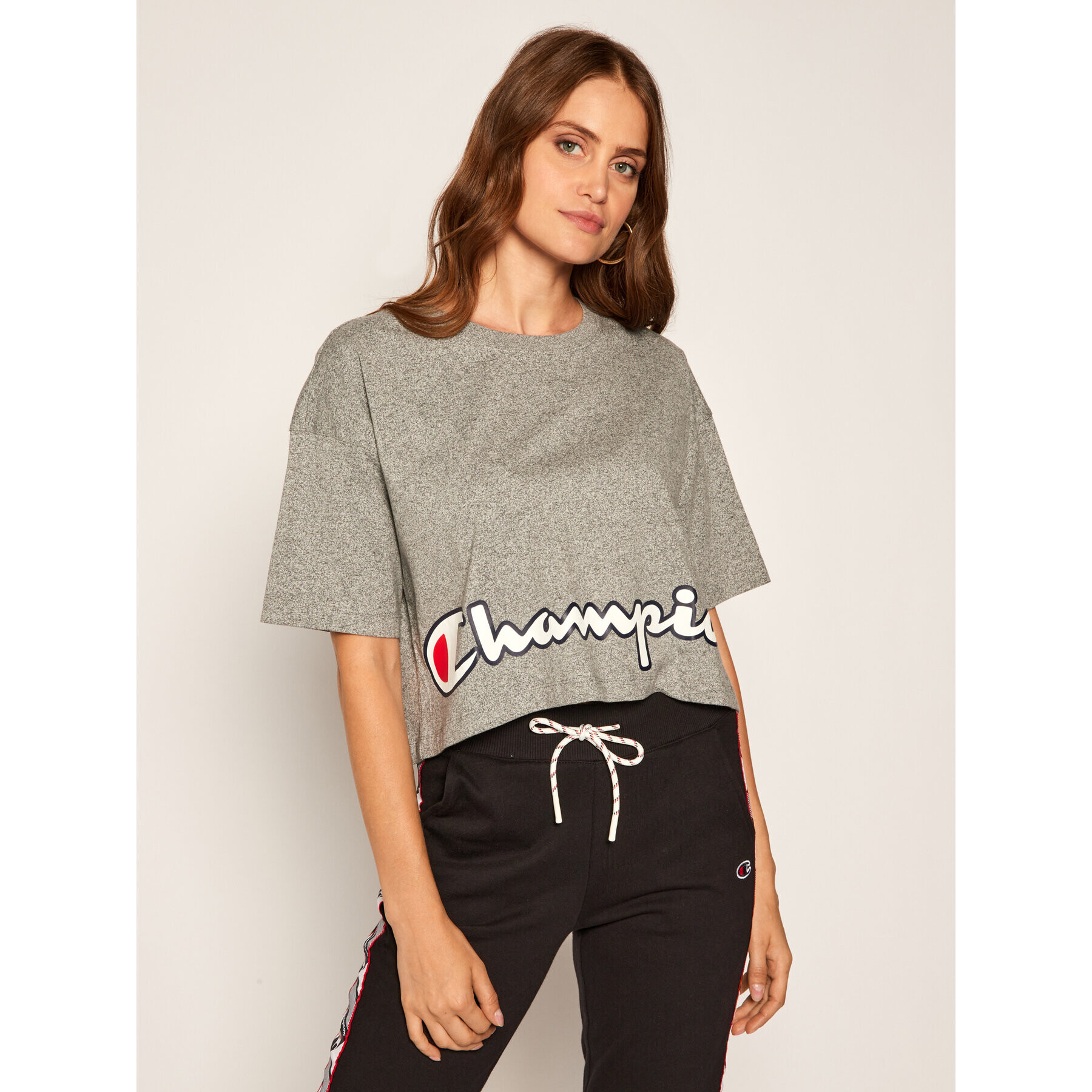 Champion Majica Cropped Script Logo Print Boxy 112655 Siva Oversize - Pepit.si