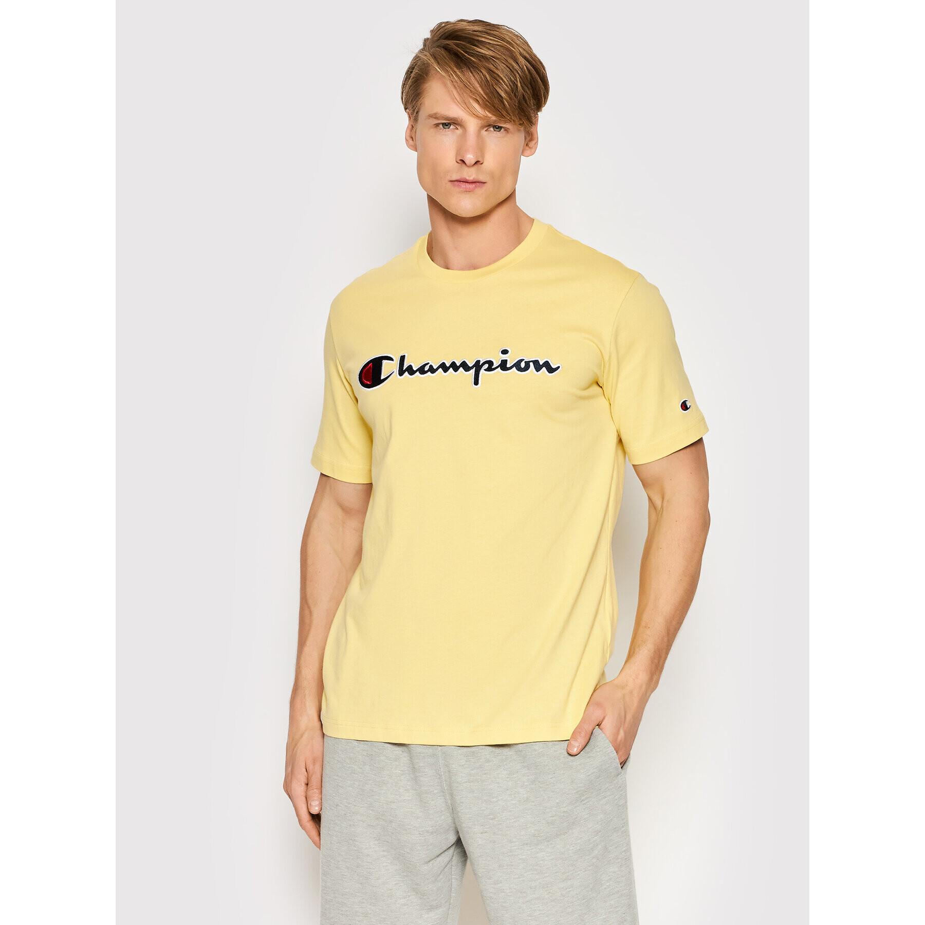 Champion Majica Embroidered 217814 Rumena Regular Fit - Pepit.si