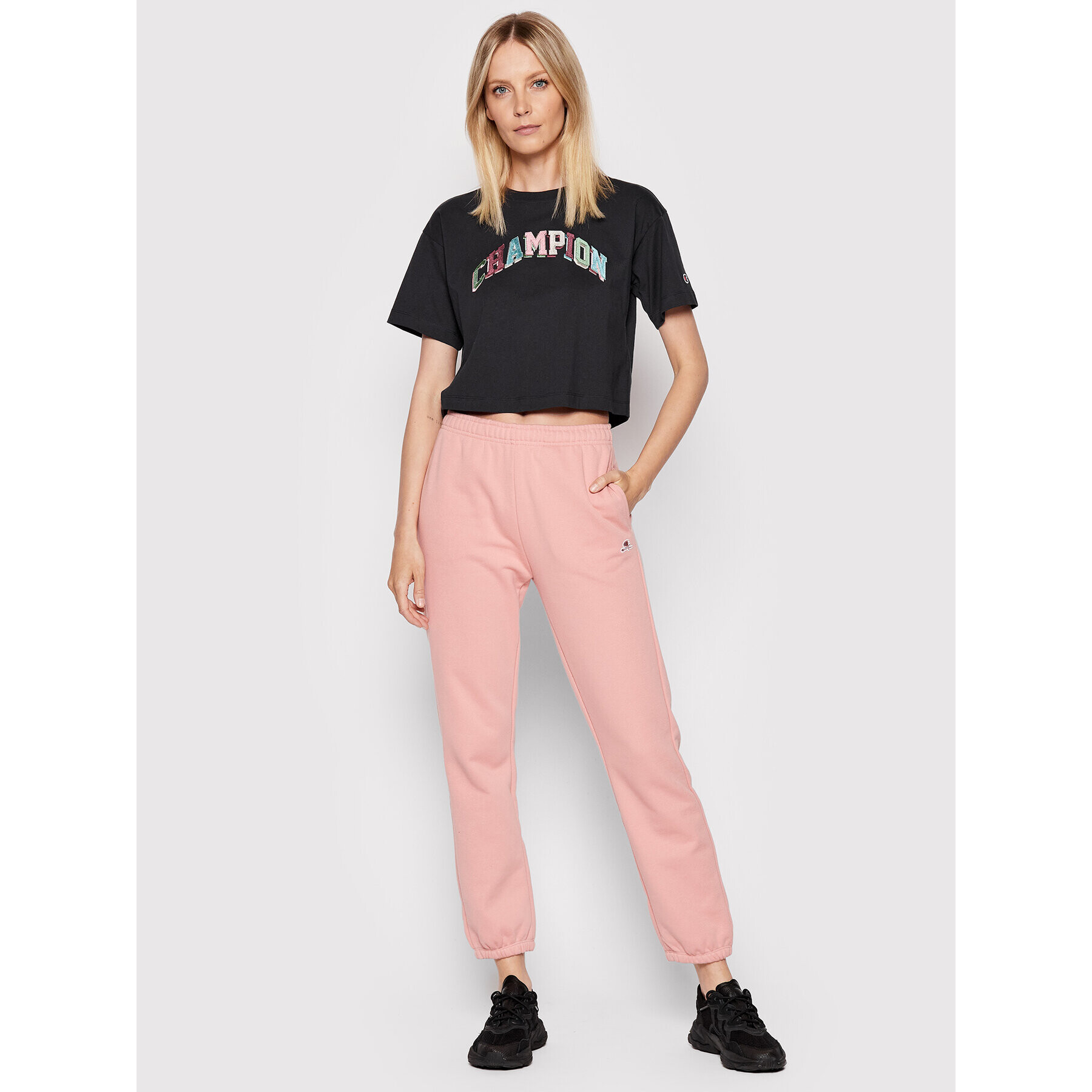 Champion Majica Embroidered Bookstore Logo 114969 Črna Cropped Fit - Pepit.si