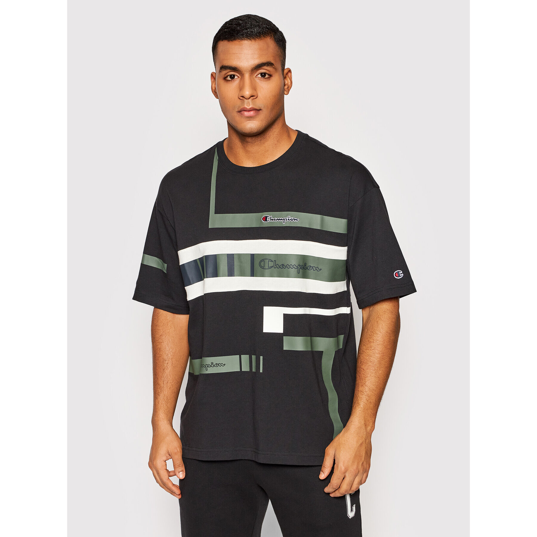 Champion Majica Script Logo Stripe 216487 Črna Custom Fit - Pepit.si