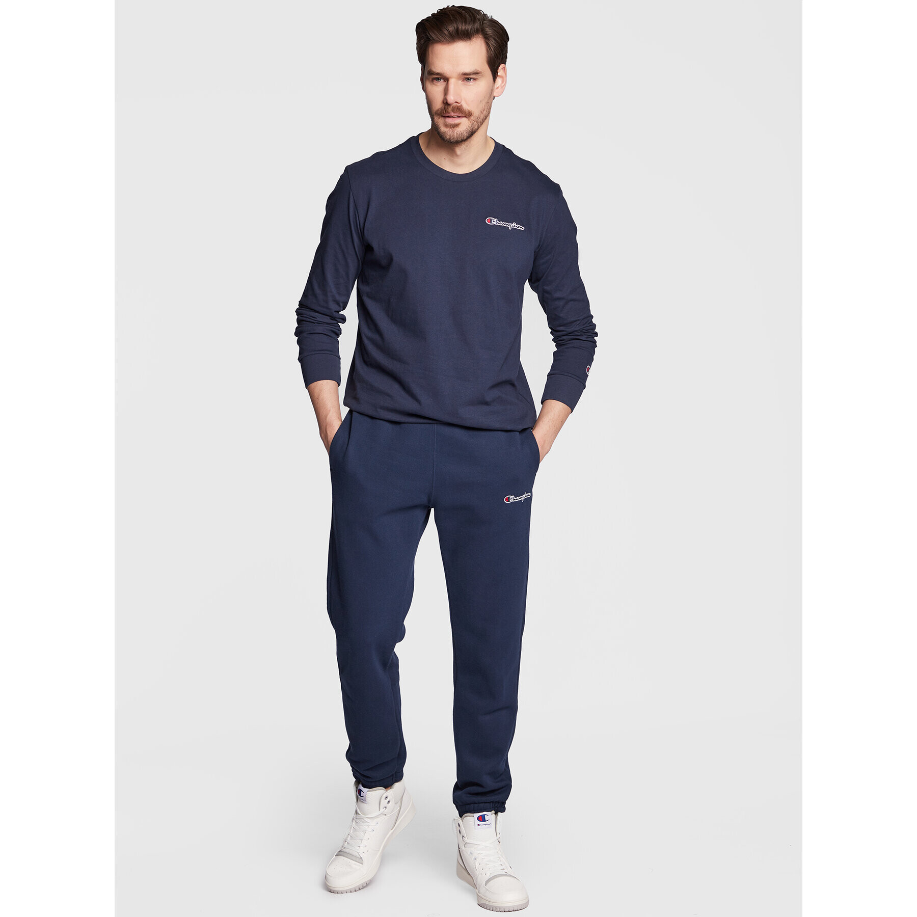 Champion Majica z dolgimi rokavi Crewneck 217868 Mornarsko modra Regular Fit - Pepit.si