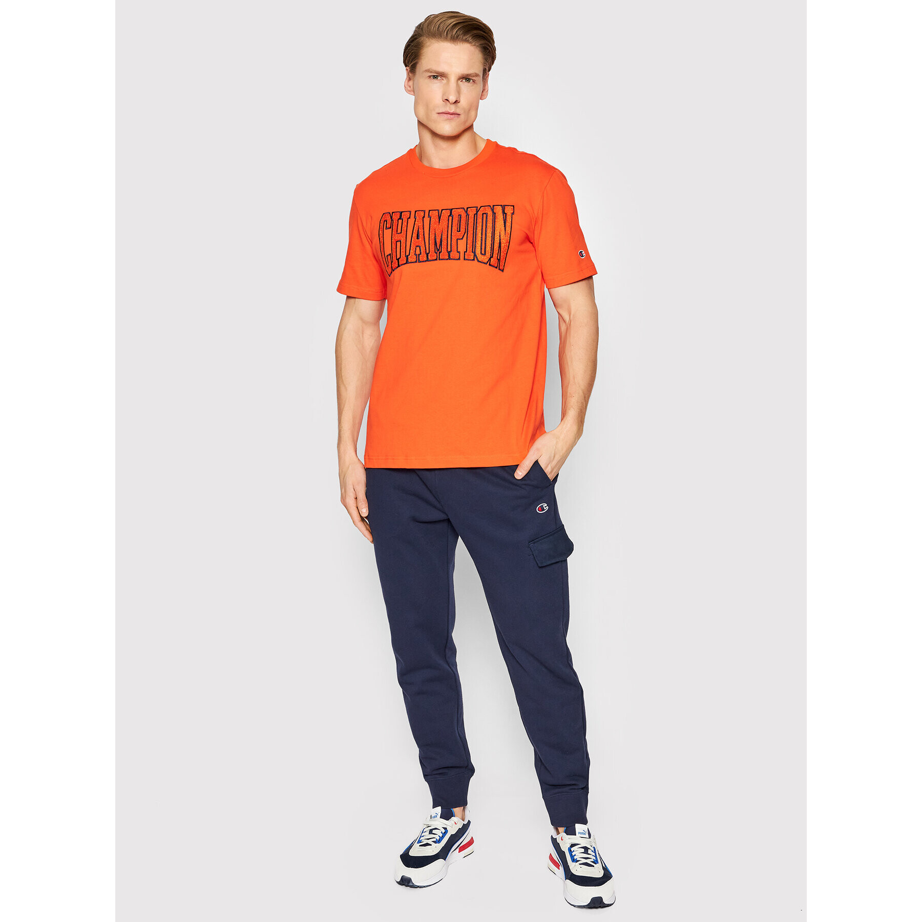 Champion Spodnji del trenirke Embroidered С Logo 217074 Mornarsko modra Regular Fit - Pepit.si