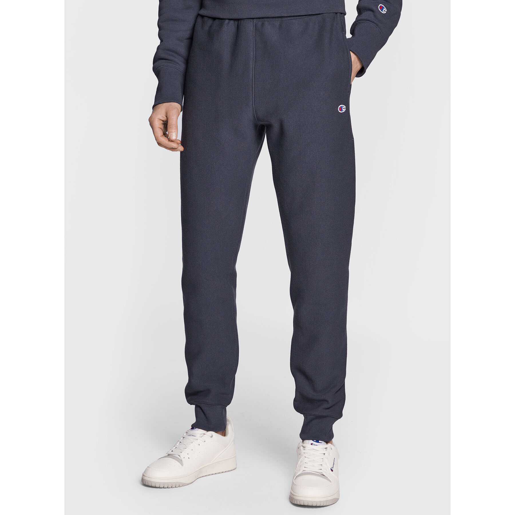 Champion Spodnji del trenirke Ribbed Cuffs Reverse Weave 216541 Siva Custom Fit - Pepit.si