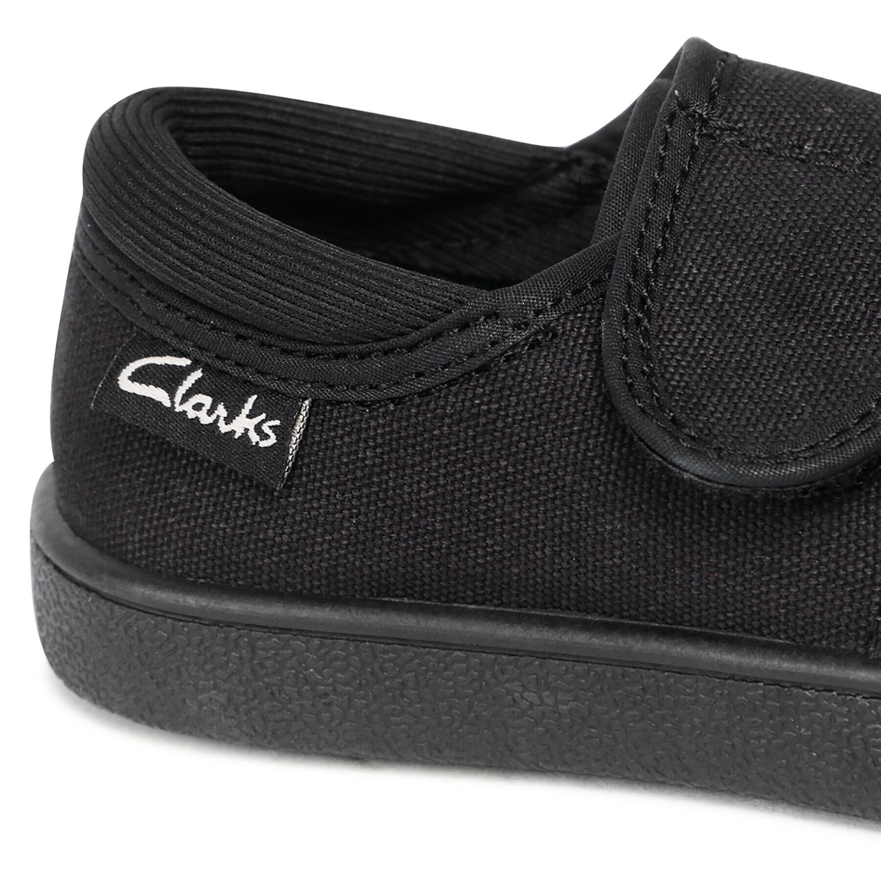 Clarks Copati Hopper Run 261143307 Črna - Pepit.si