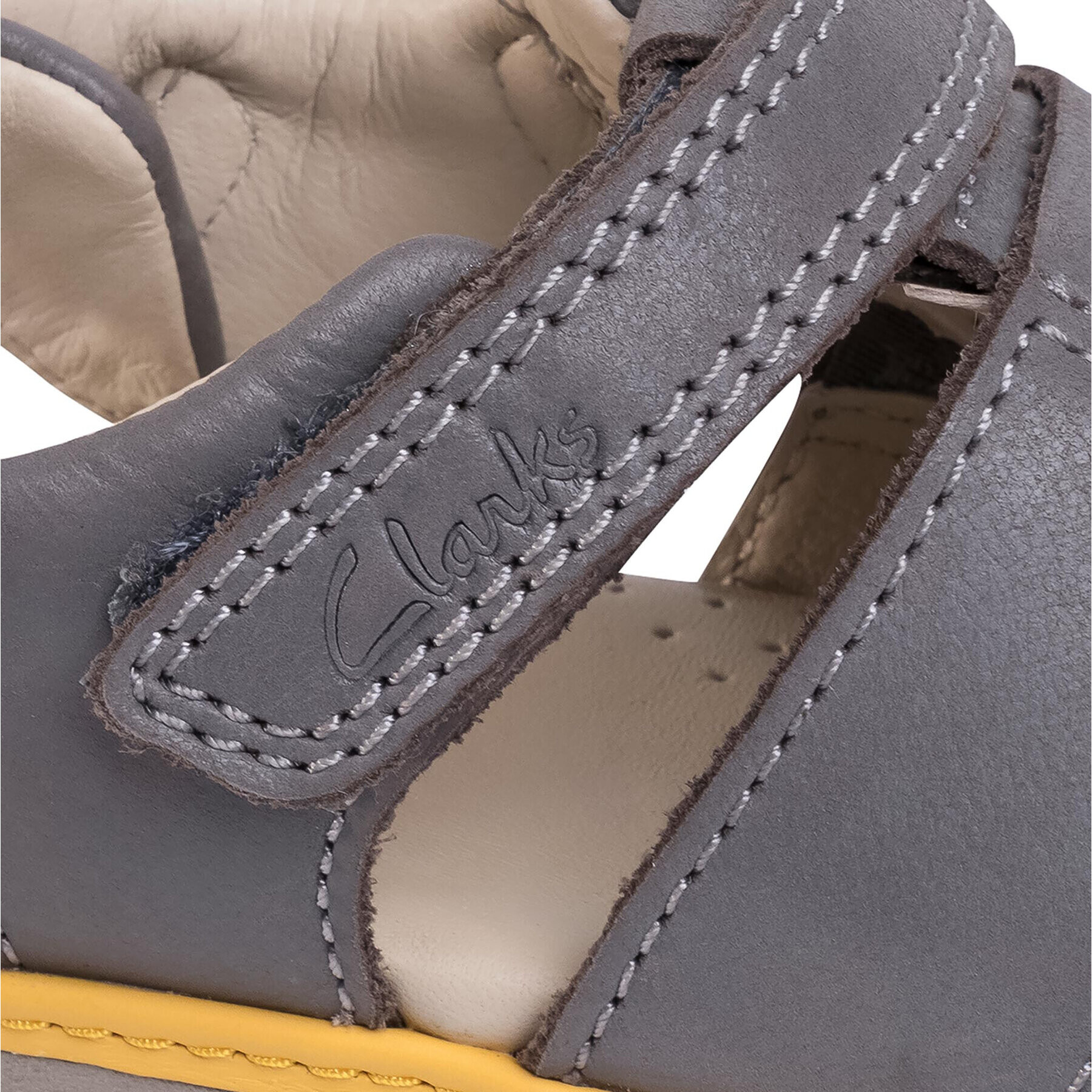 Clarks Sandali Frances Sun K 261506507 Siva - Pepit.si