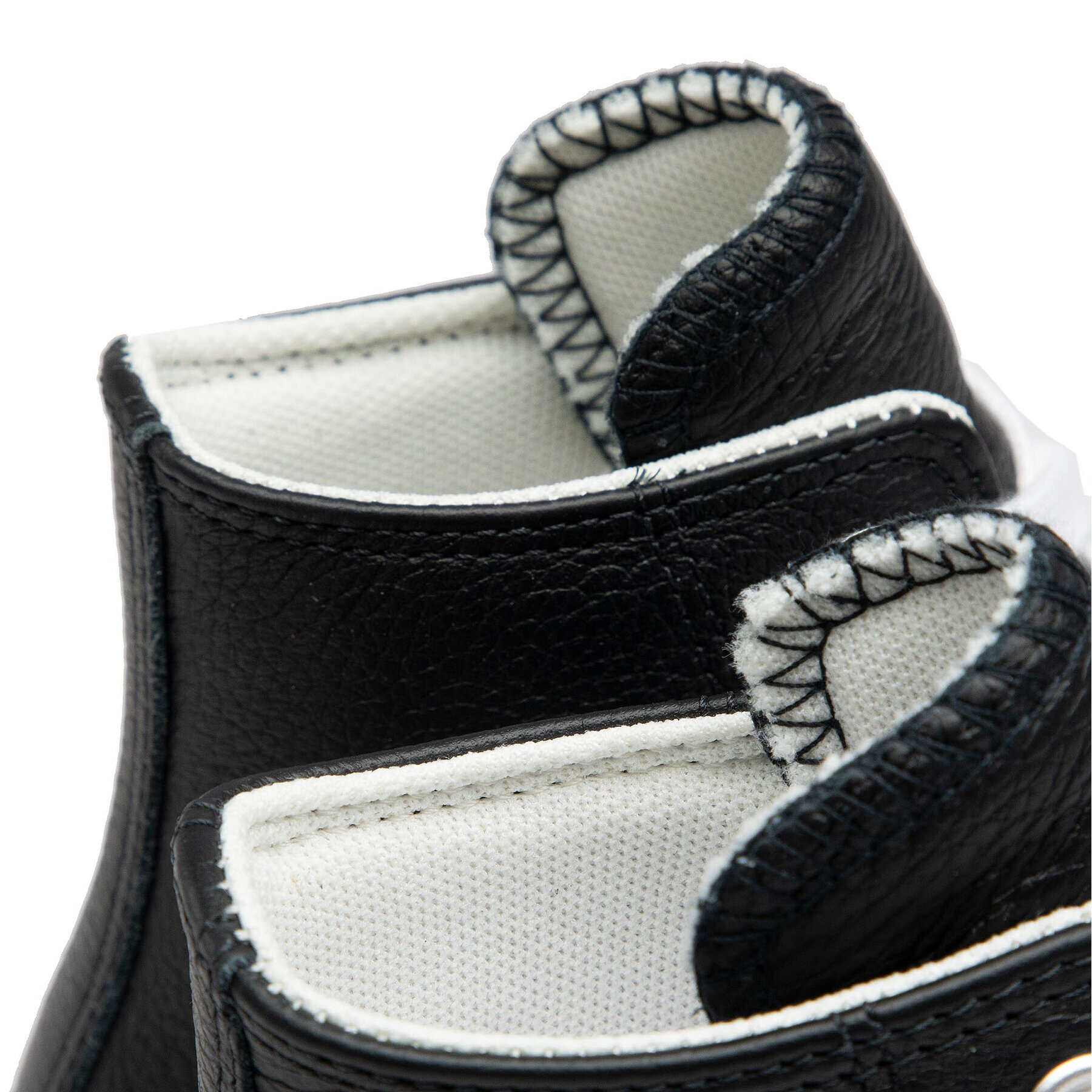 Converse Modne superge Ctas Lugged 2.0 Hi A03704C Črna - Pepit.si