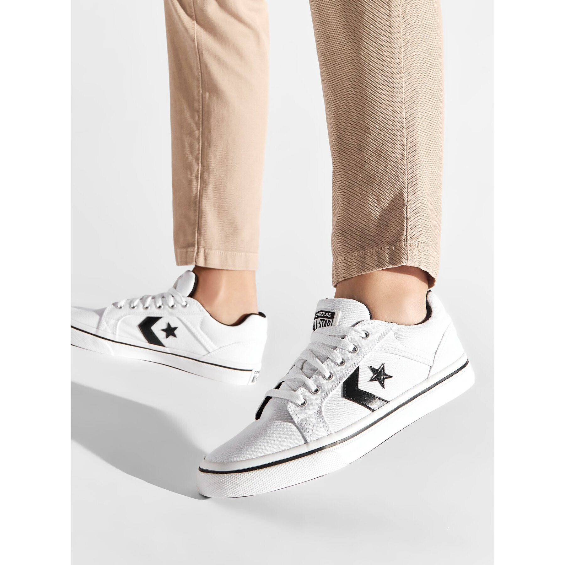 Converse Tenis superge El Distrito 2.0 Ox 167007C Bela - Pepit.si