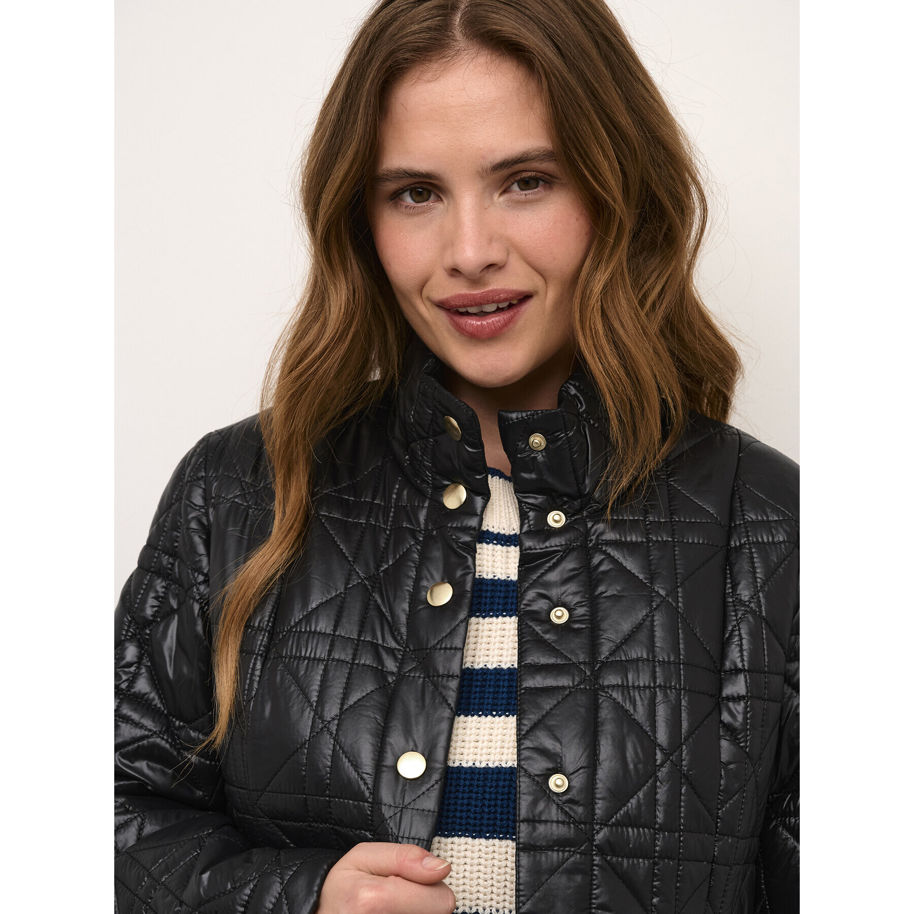 Cream Bomber jakna Crhanva 10611934 Črna Regular Fit - Pepit.si