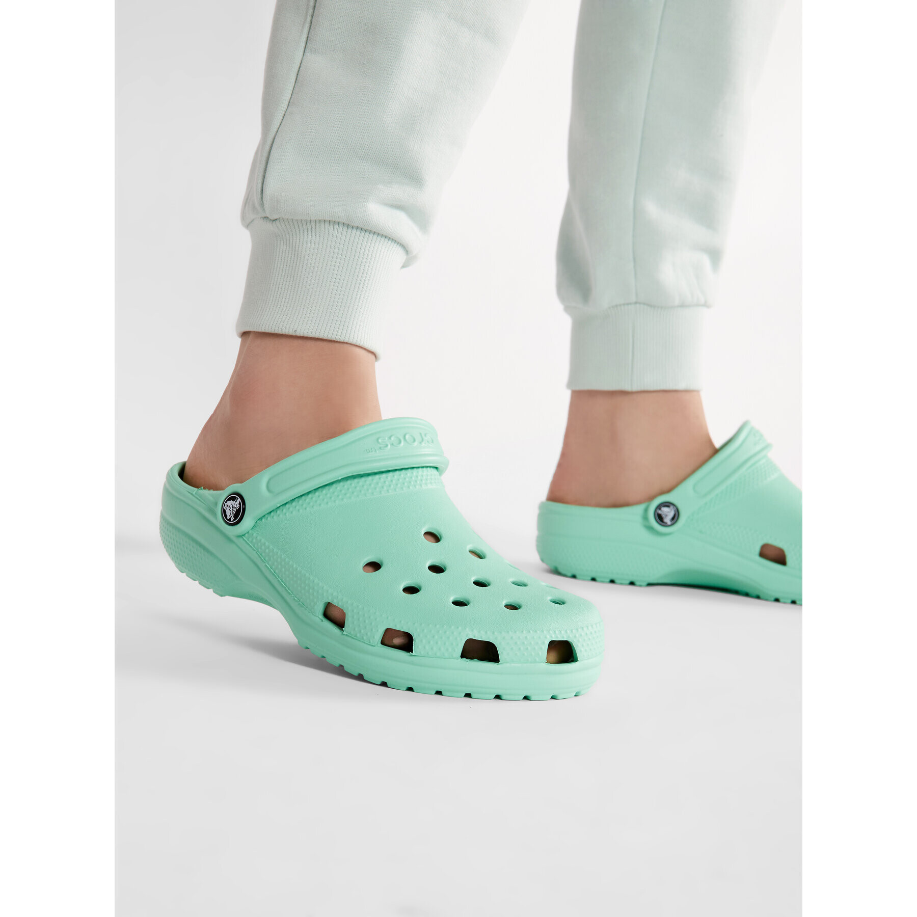 Crocs Natikači Classic Clog 10001 Zelena - Pepit.si