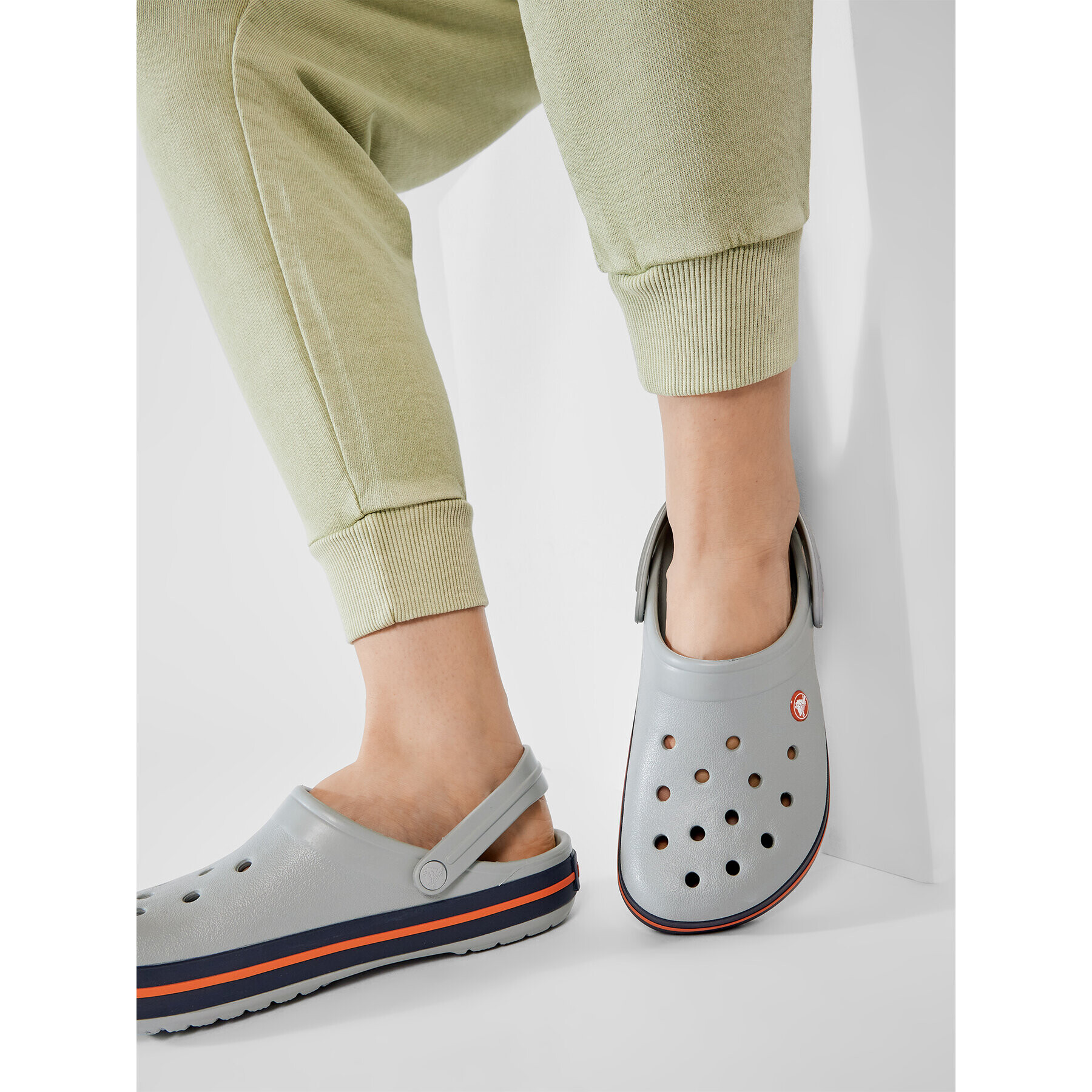 Crocs Natikači Crocband 11016 Siva - Pepit.si