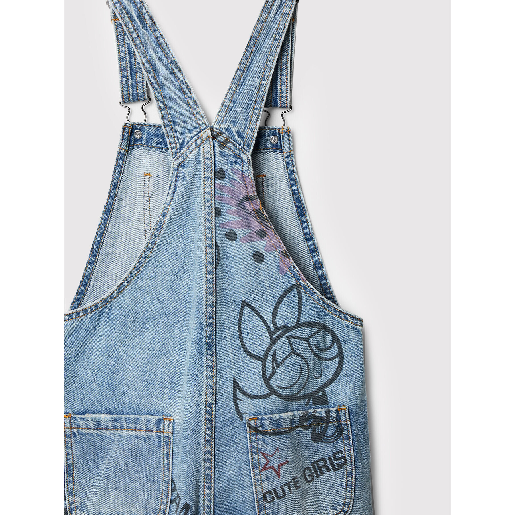 Desigual Jeans hlače z naramnicami THE POWERPUFF GIRLS Supernenas 22WGDD03 Modra Regular Fit - Pepit.si