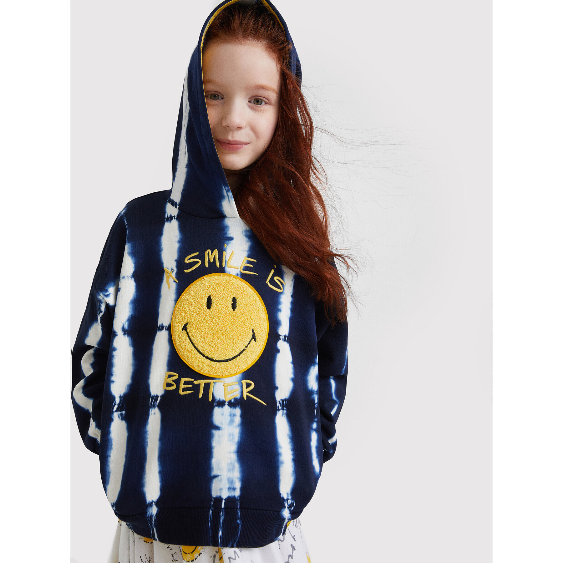 Desigual Jopa SMILEY Forcis 22SBSK04 Mornarsko modra Regular Fit - Pepit.si