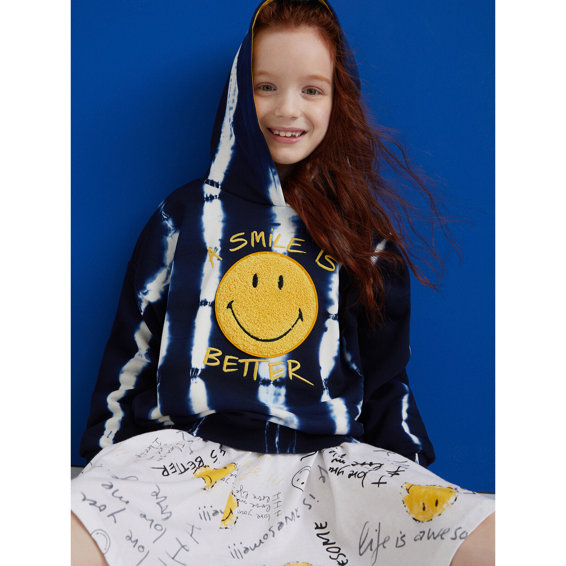 Desigual Jopa SMILEY Forcis 22SBSK04 Mornarsko modra Regular Fit - Pepit.si