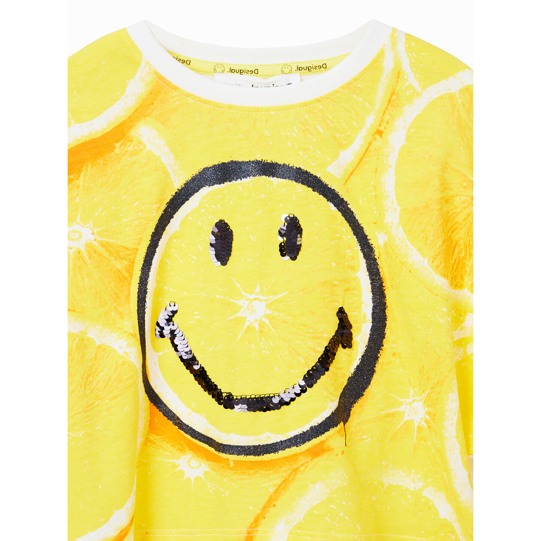 Desigual Majica SMILEY WORLD 23SGTK23 Rumena Flare Fit - Pepit.si