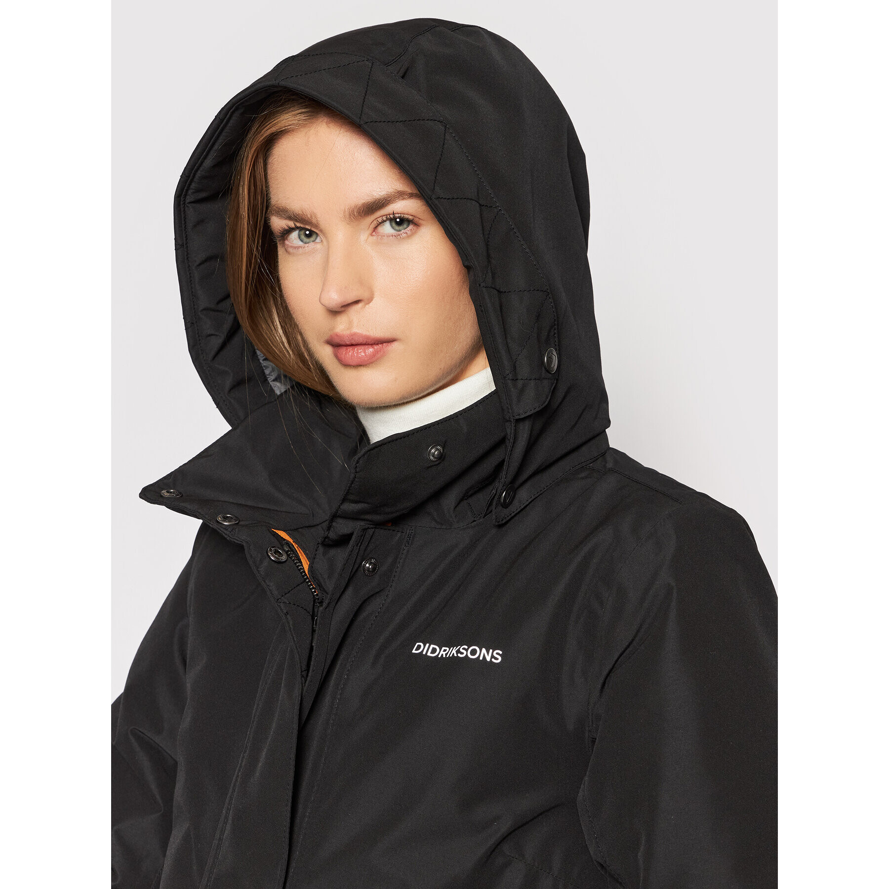 Didriksons Parka Emilia 503874 Črna Regular Fit - Pepit.si