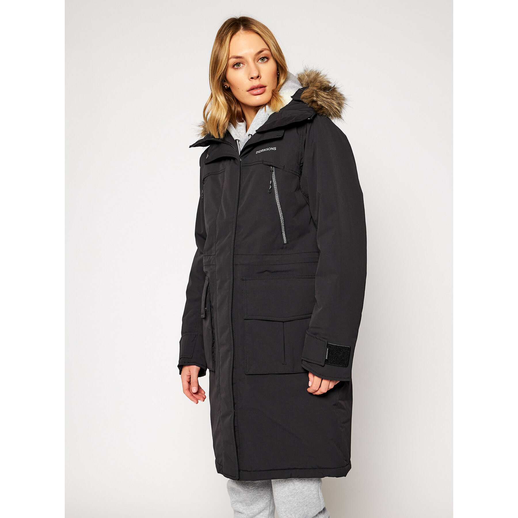 Didriksons Parka Leona 503157 Črna Classic Fit - Pepit.si