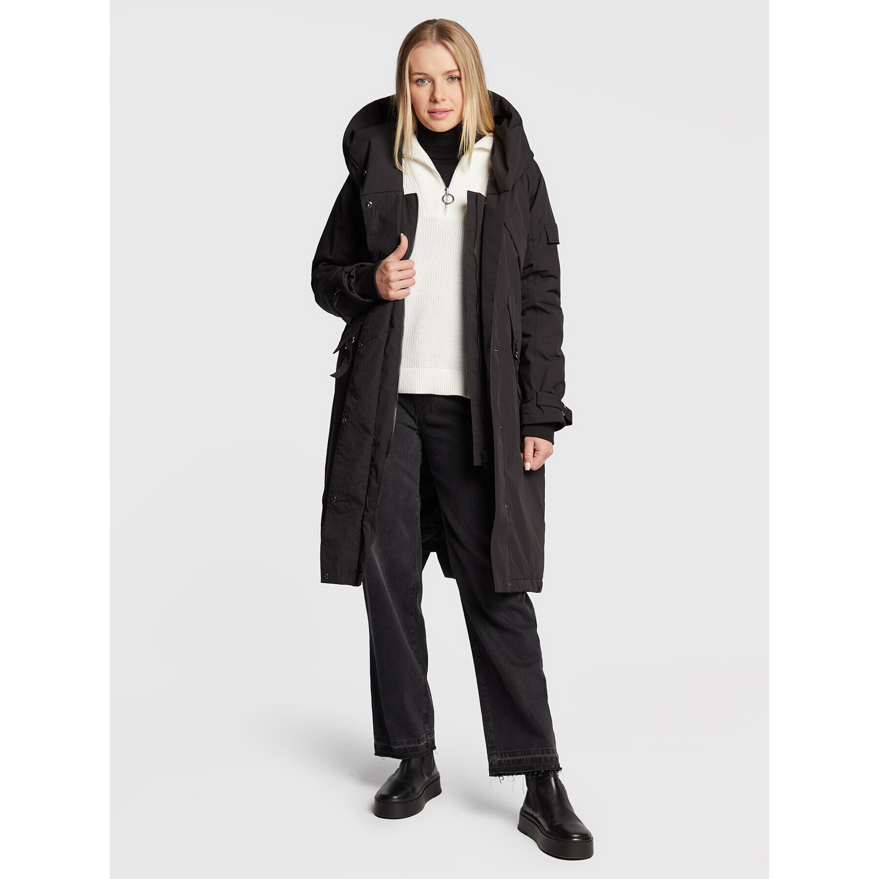 Didriksons Parka Li 504490 Črna Relaxed Fit - Pepit.si