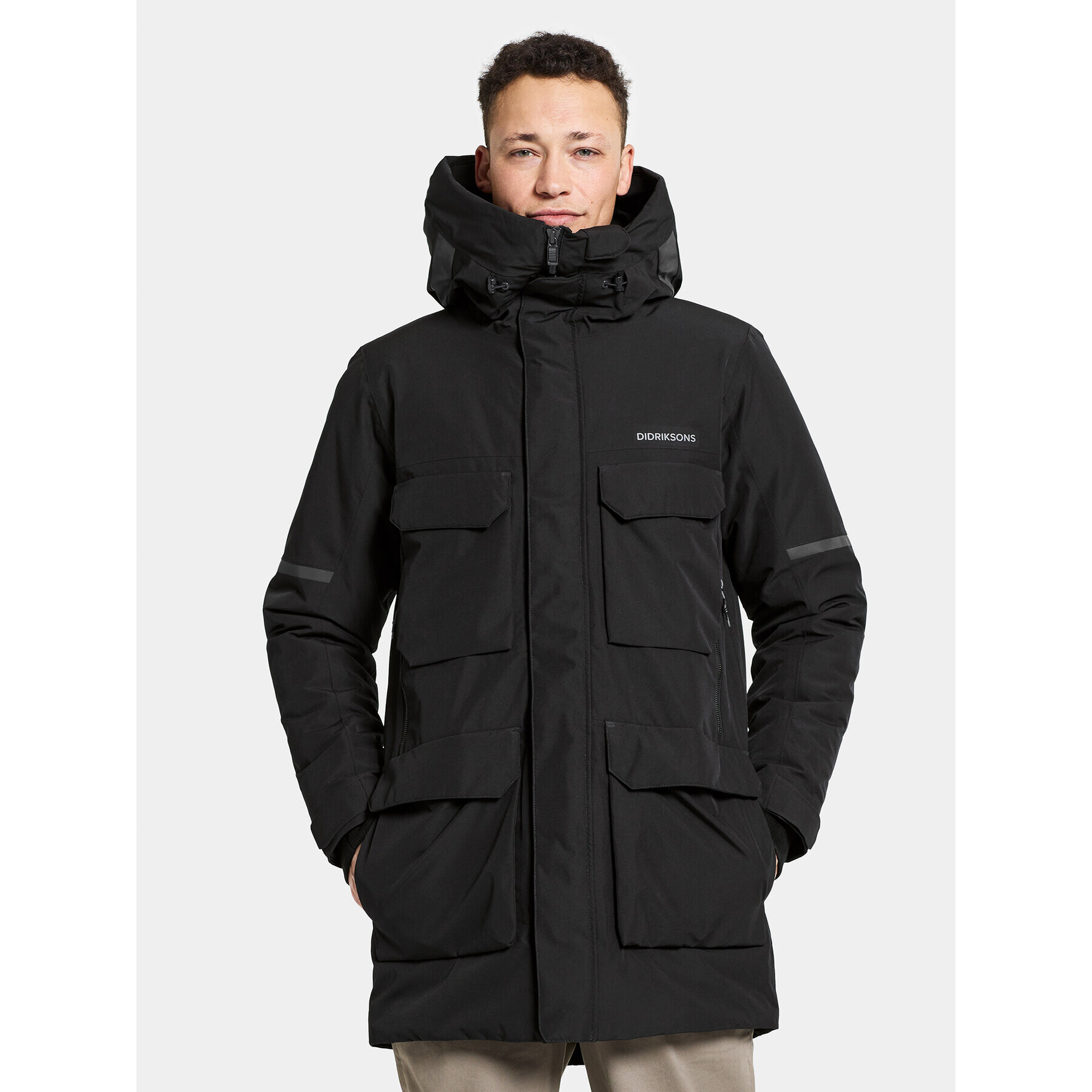 Didriksons Zimska jakna Drew Usx Parka 7 504853 Črna Standard Fit - Pepit.si