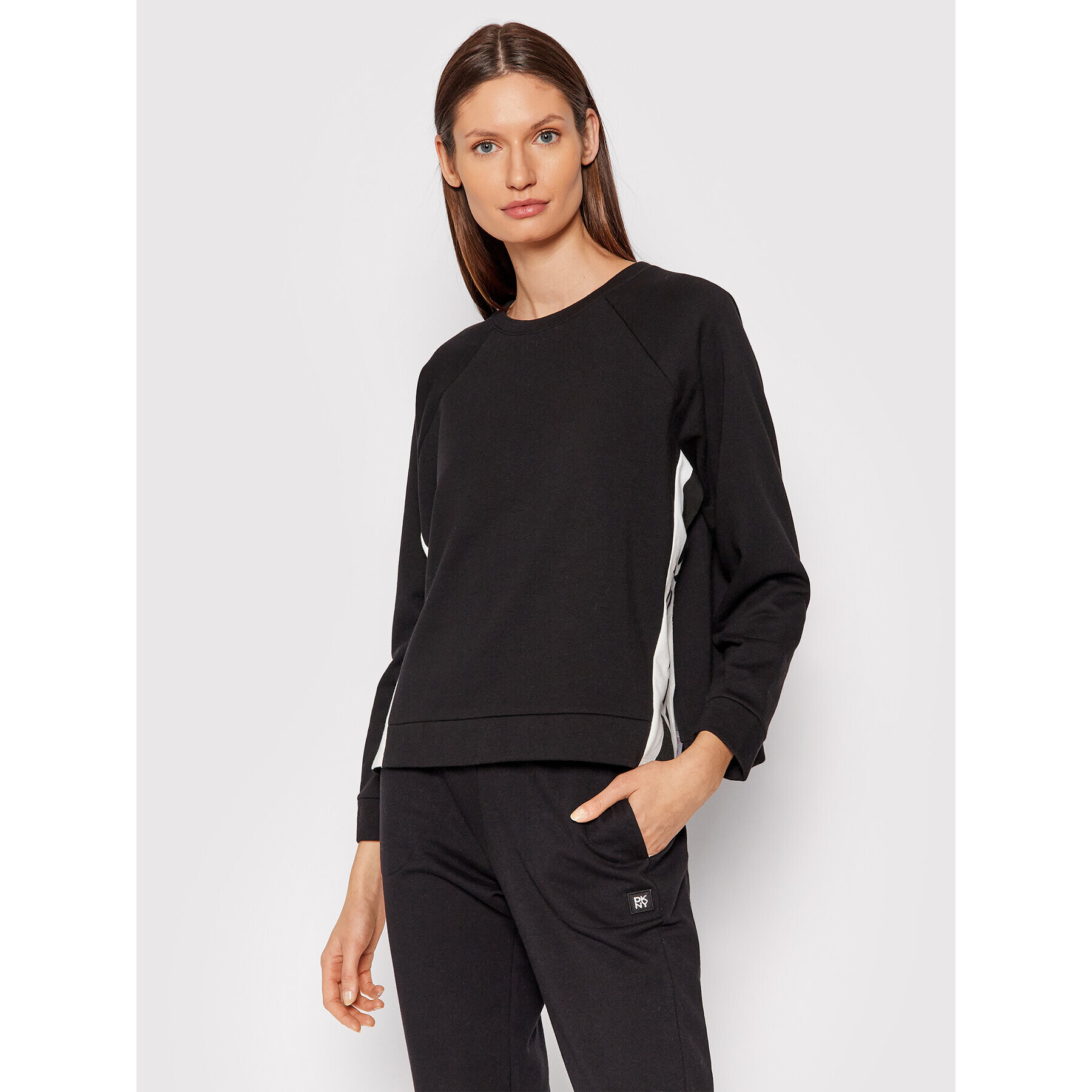 DKNY Jopa YI2422484 Črna Relaxed Fit - Pepit.si