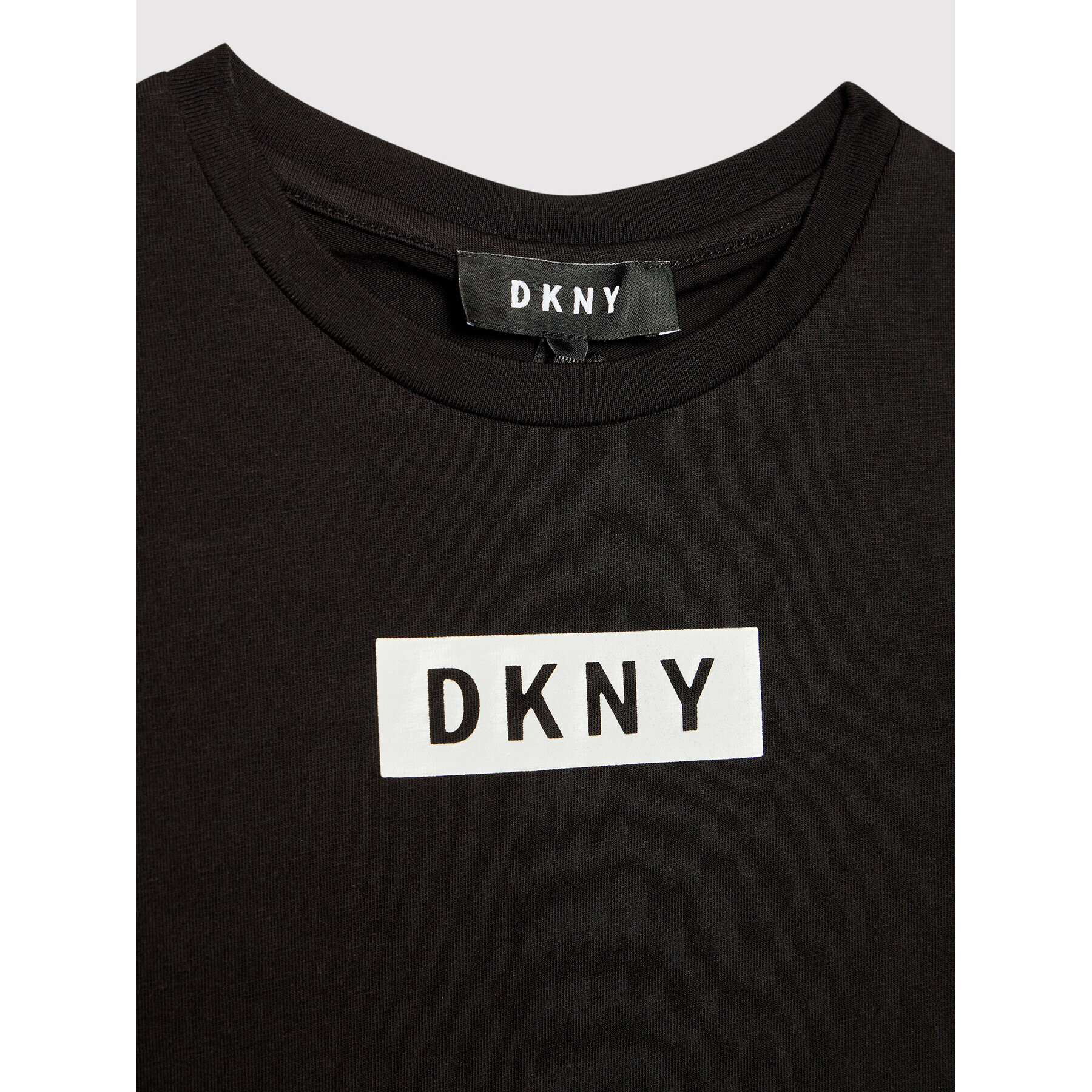 DKNY Majica D35R93 M Črna Regular Fit - Pepit.si