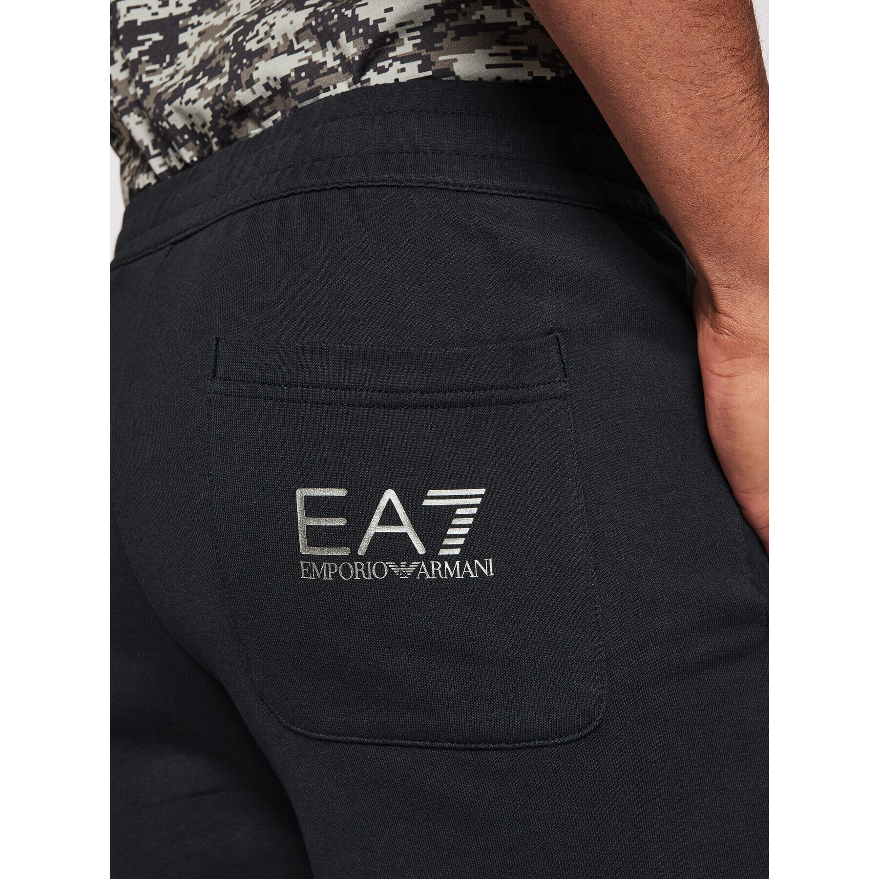 EA7 Emporio Armani Spodnji del trenirke 8NPPC3 PJ05Z 0579 Mornarsko modra Slim Fit - Pepit.si