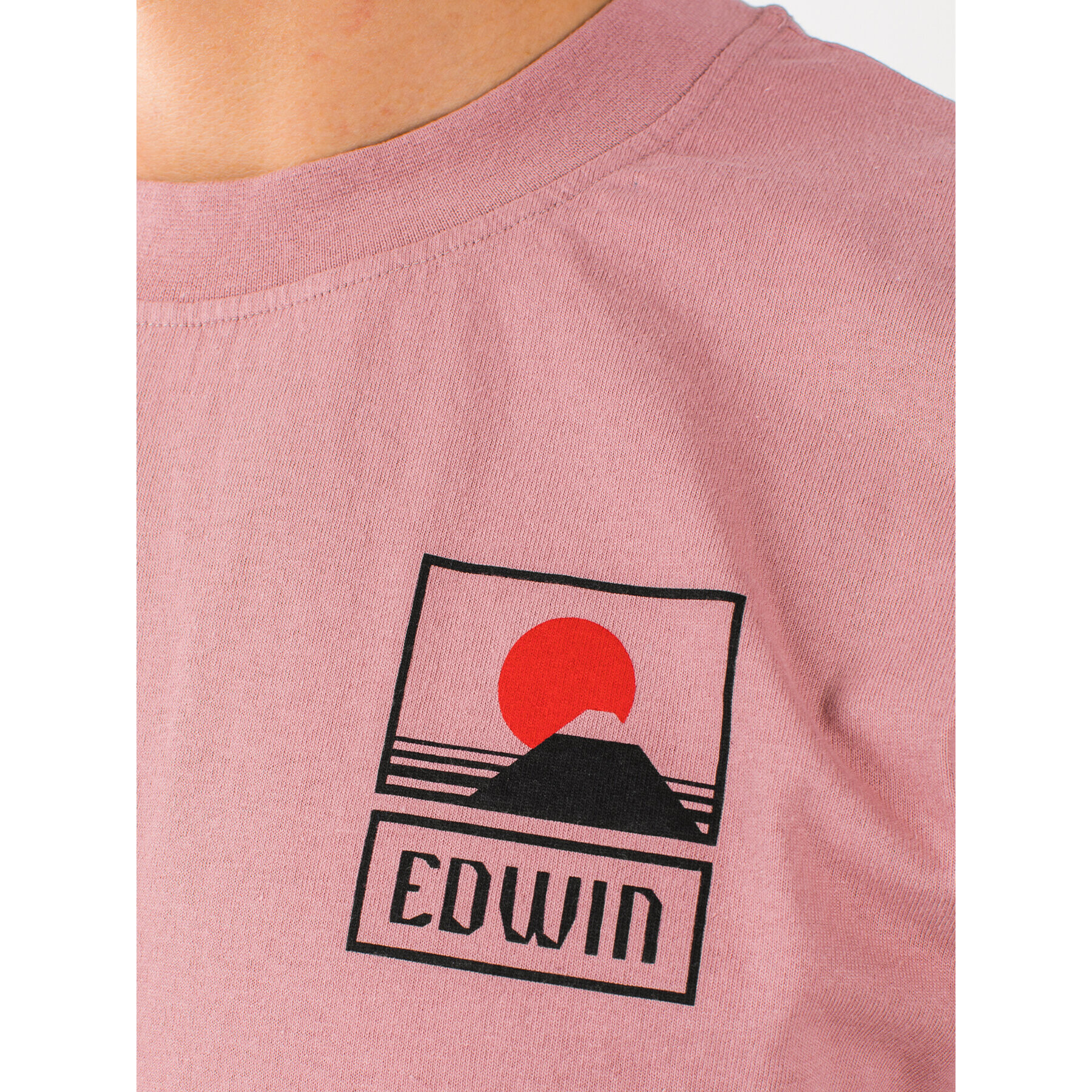 Edwin Majica Sunset On Mt Fuji Ts I025881 TG372M4 WDR67 Roza Regular Fit - Pepit.si