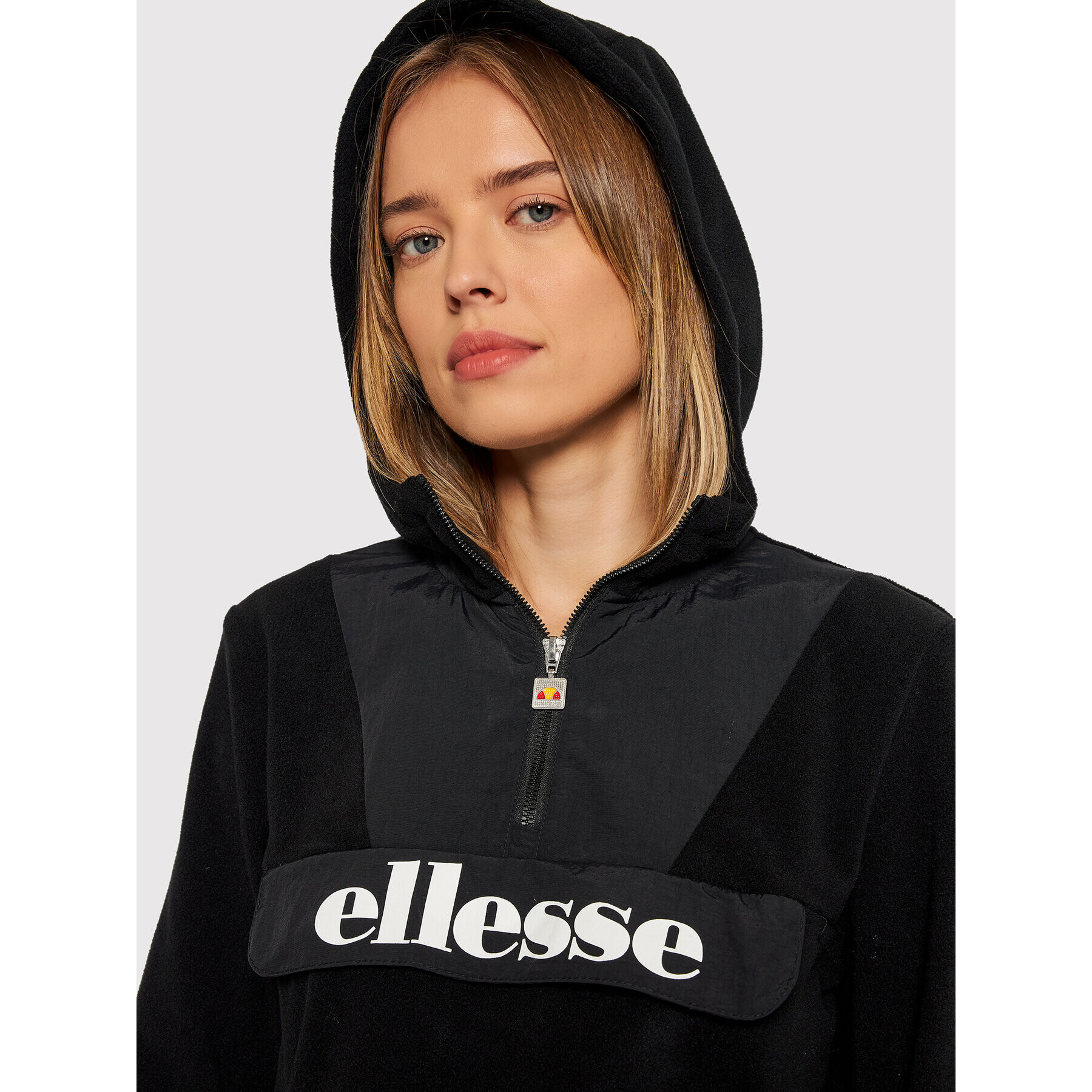 Ellesse Jopa Navu Oh SGK12175 Črna Regular Fit - Pepit.si