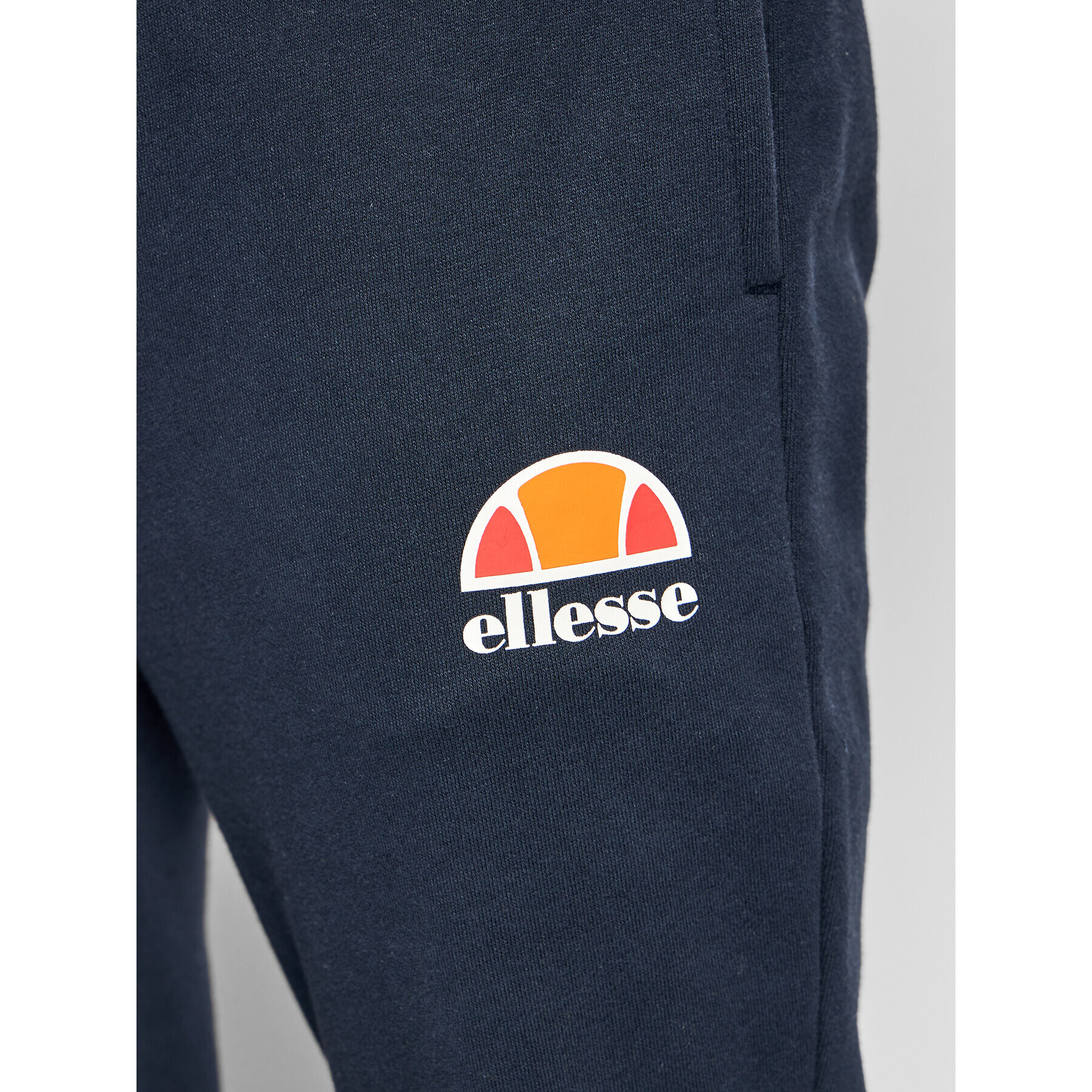 Ellesse Spodnji del trenirke Ovest SHS01763 Mornarsko modra Regular Fit - Pepit.si