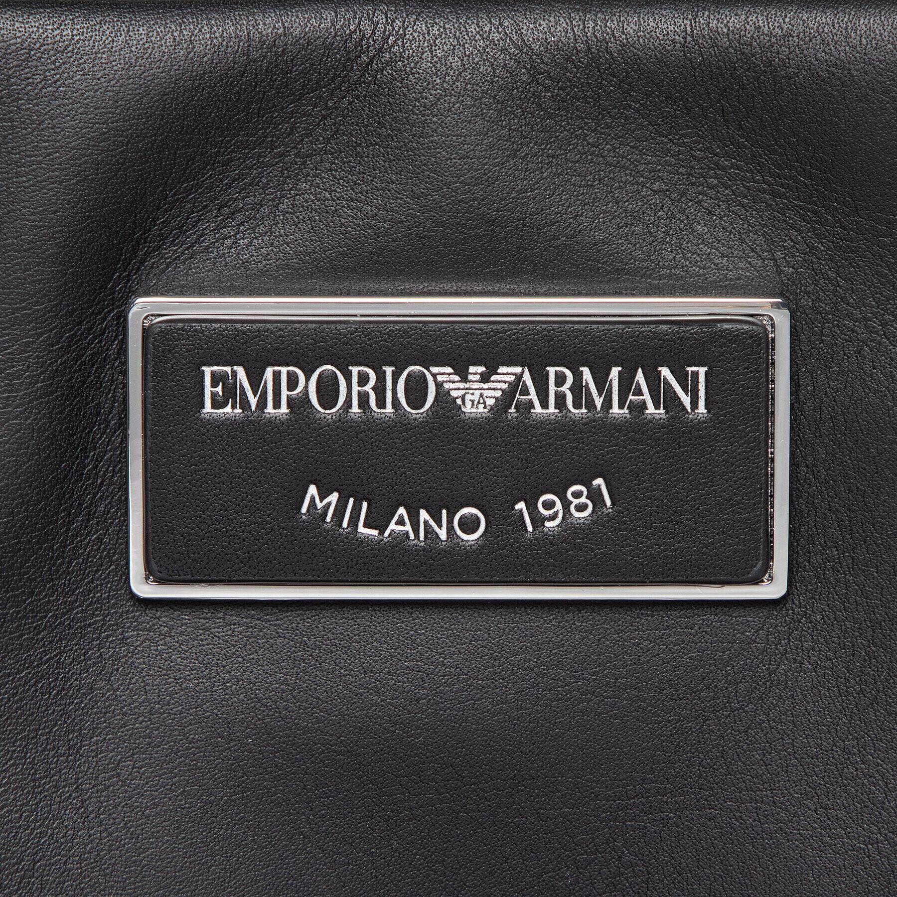 Emporio Armani Ročna torba Y3D165 Y478E 80001 Črna - Pepit.si