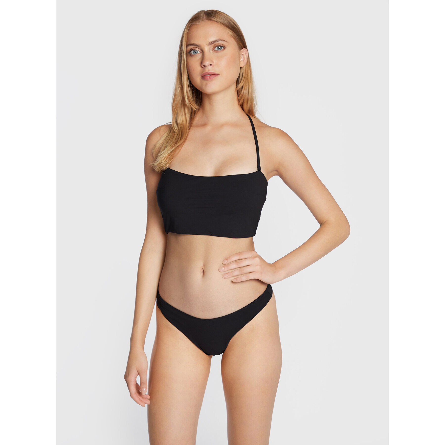 Etam Gornji del bikini Essentialle 653280805 Črna - Pepit.si