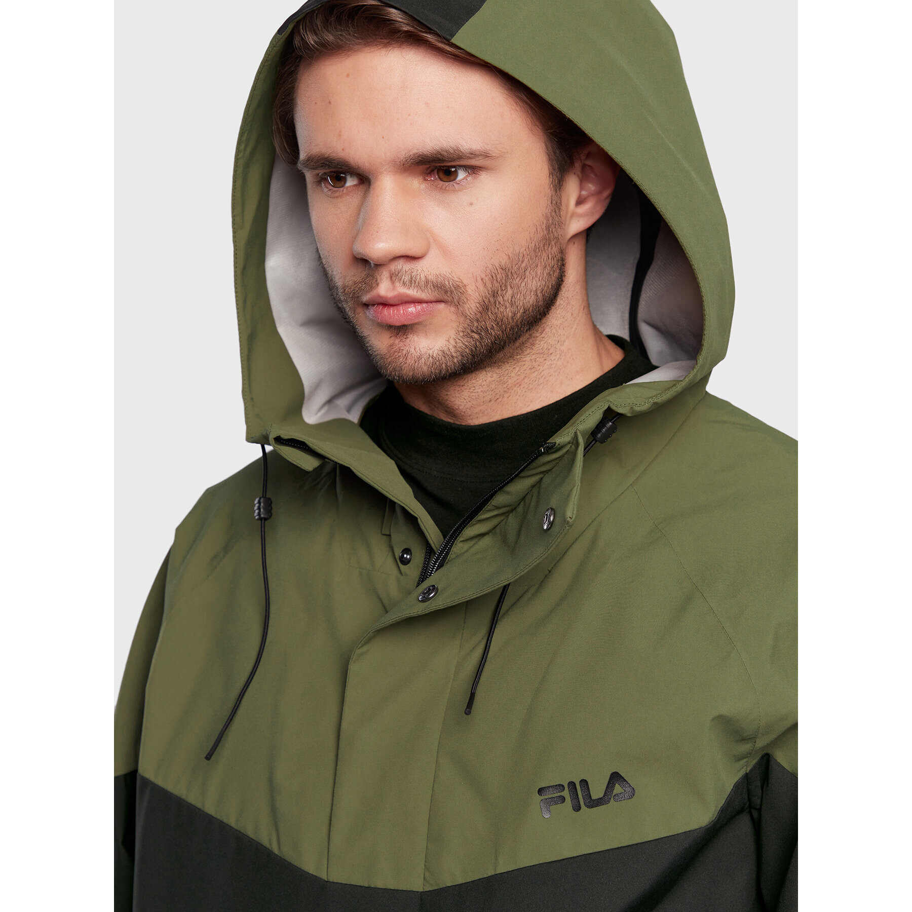 Fila Anorak Trencin FAM0196 Črna Regular Fit - Pepit.si