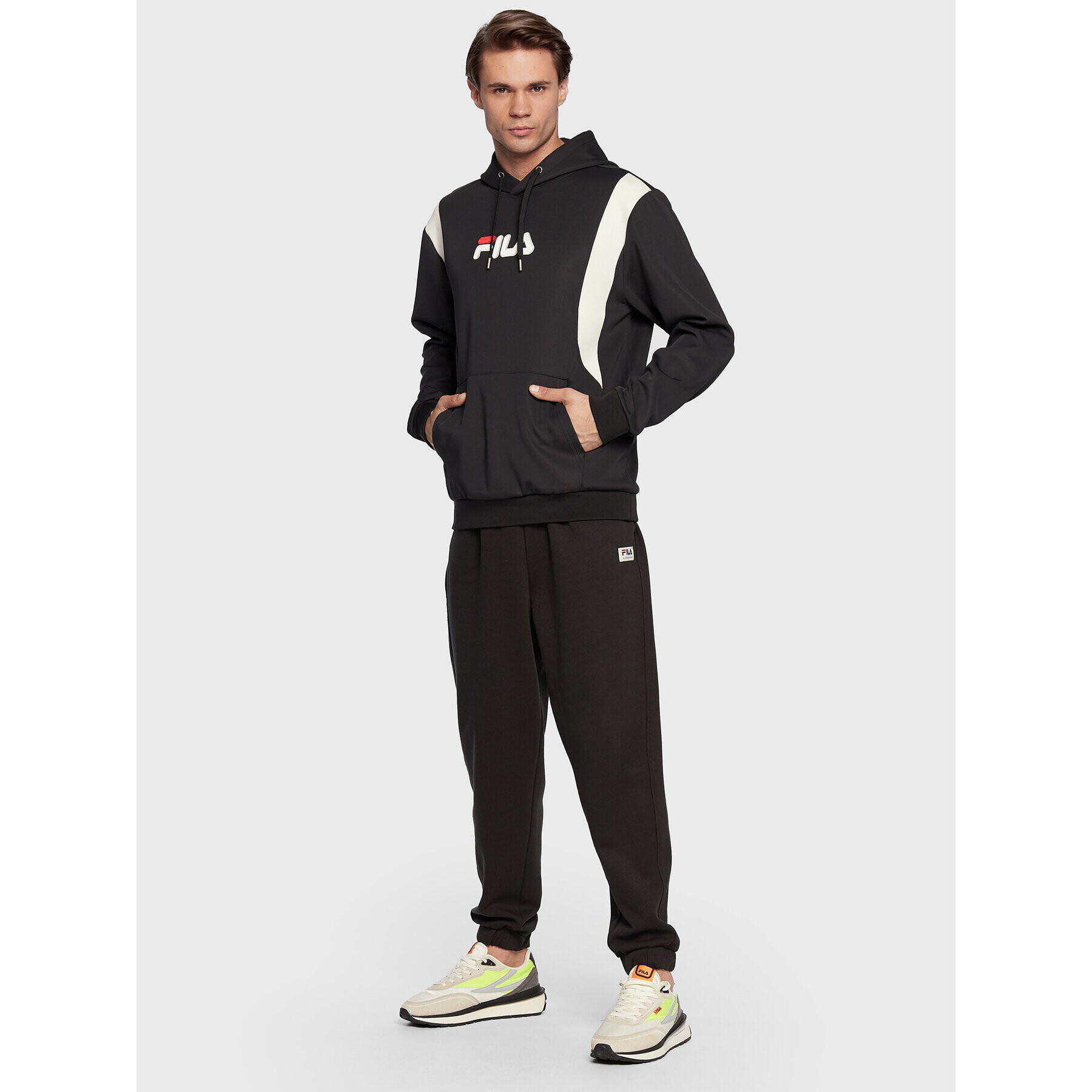 Fila Jopa Bogno FAM0176 Črna Regular Fit - Pepit.si