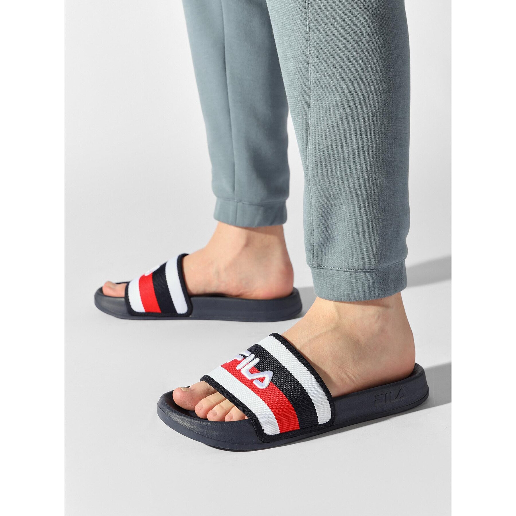 Fila Natikači Morro Bay Stripes Slipper FFM0035.50007 Mornarsko modra - Pepit.si