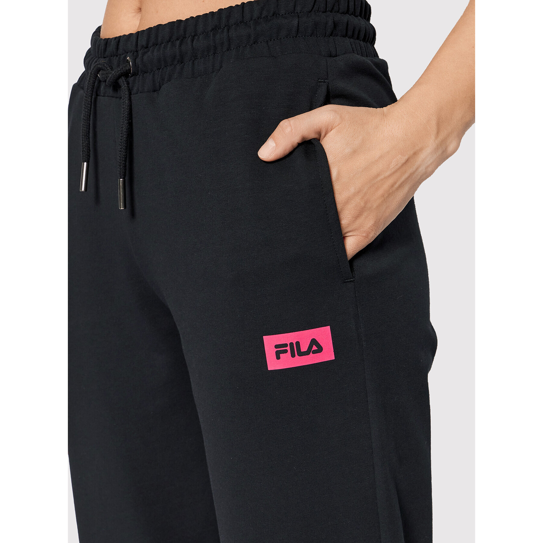 Fila Spodnji del trenirke Bozen FAW0011 Črna Regular Fit - Pepit.si