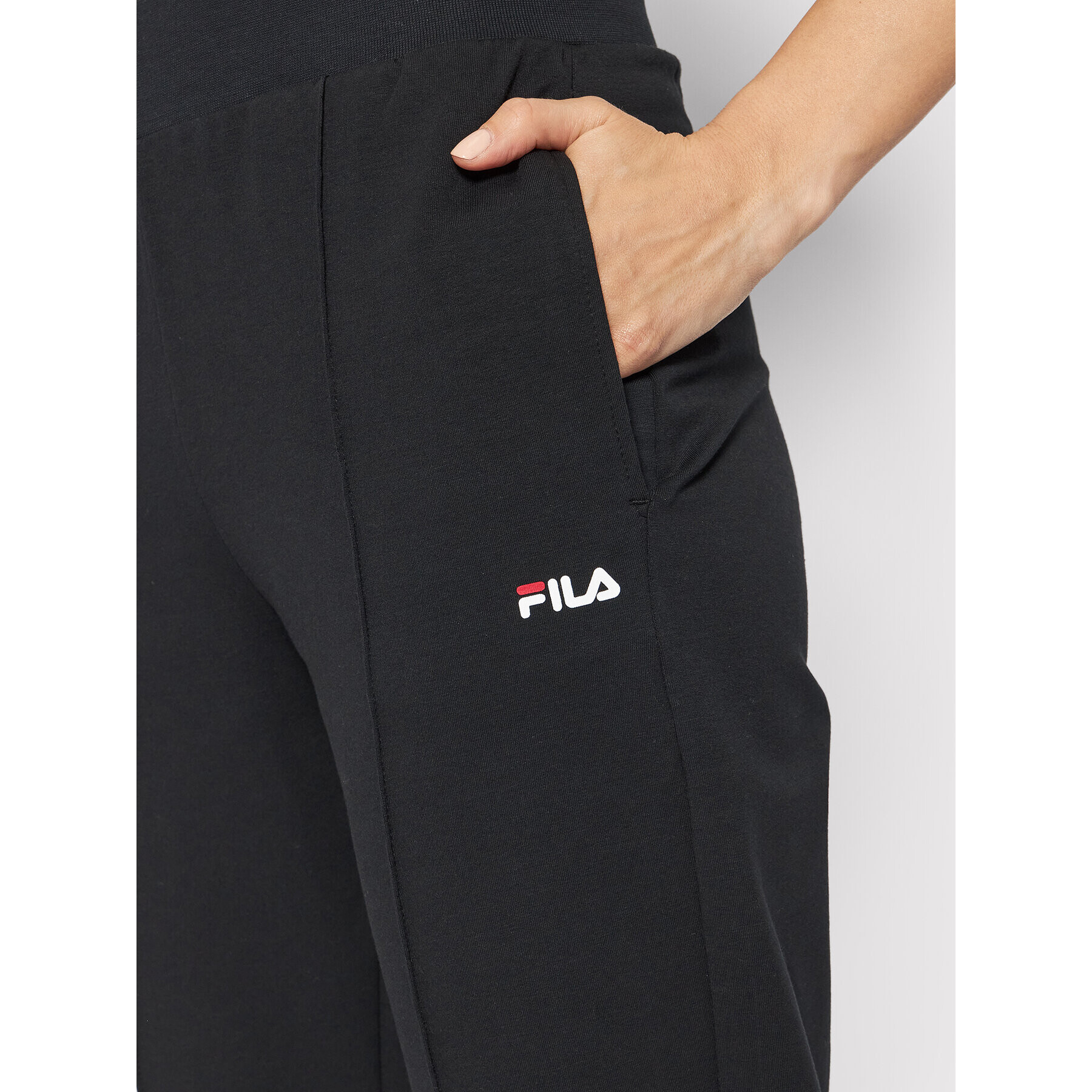 Fila Spodnji del trenirke Burgas FAW0118 Črna Regular Fit - Pepit.si