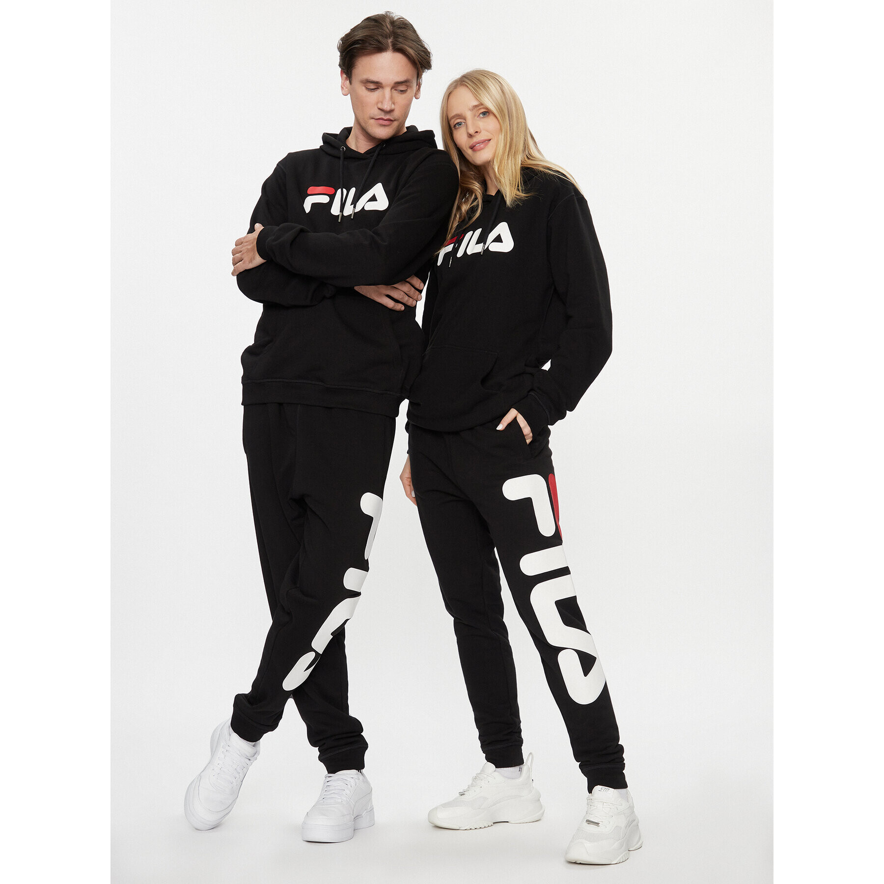 Fila Spodnji del trenirke FAU0069 Črna Regular Fit - Pepit.si