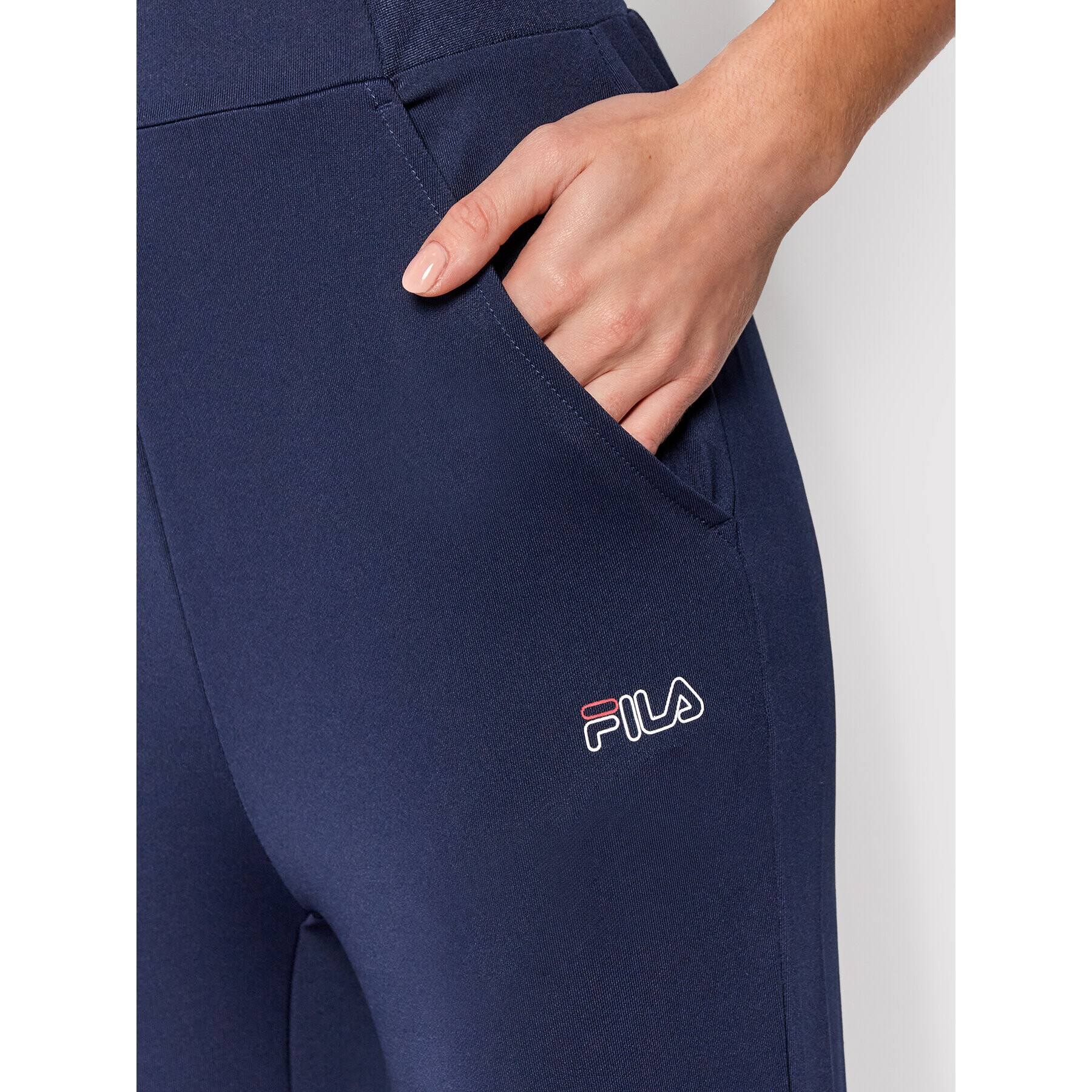 Fila Spodnji del trenirke Papagena 683434 Mornarsko modra Regular Fit - Pepit.si