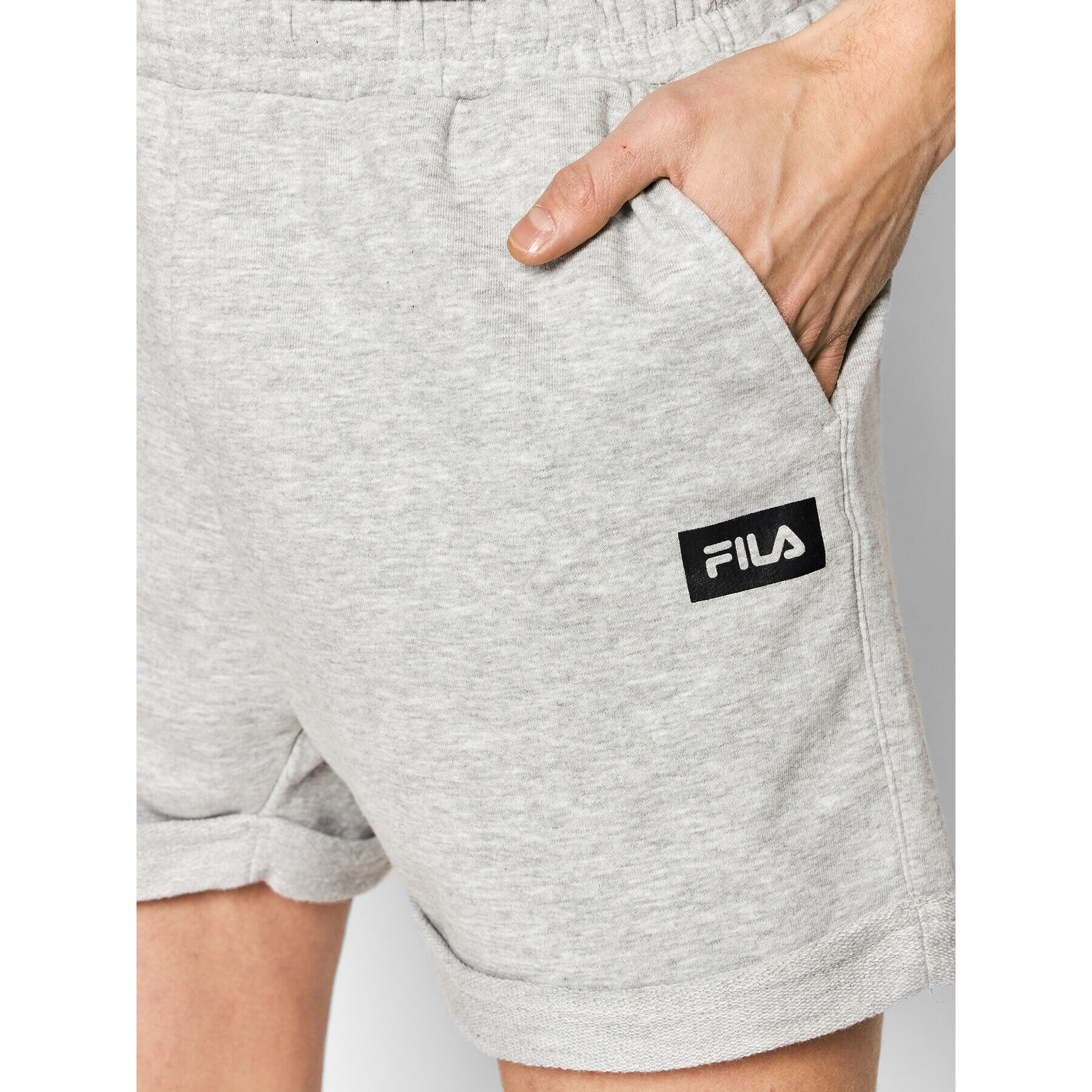 Fila Športne kratke hlače Bssum FAM0076 Siva Regular Fit - Pepit.si