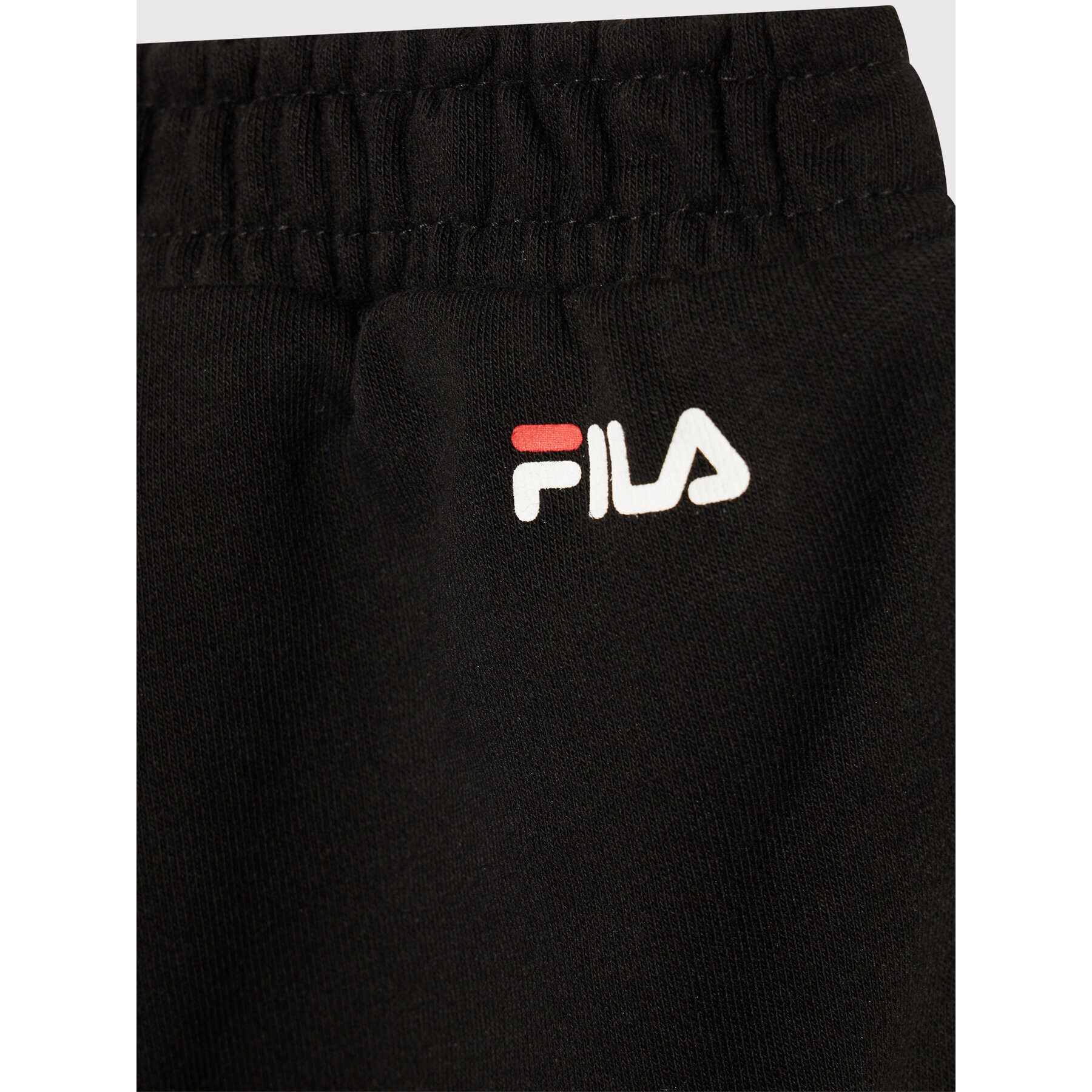 Fila Športne kratke hlače Zoe Basic 689187 Črna Regular Fit - Pepit.si