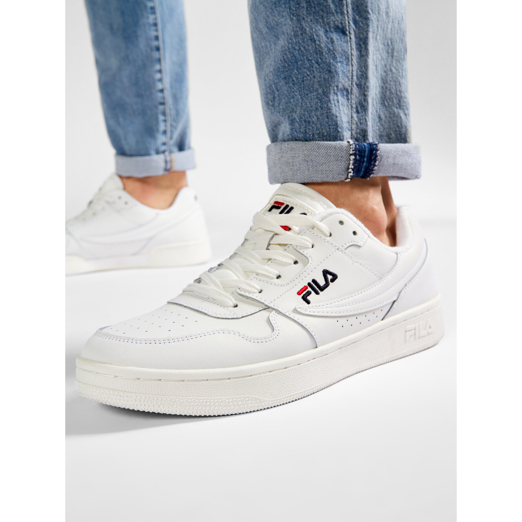 Fila Superge Arcade Low 1010583.1FG Bela - Pepit.si