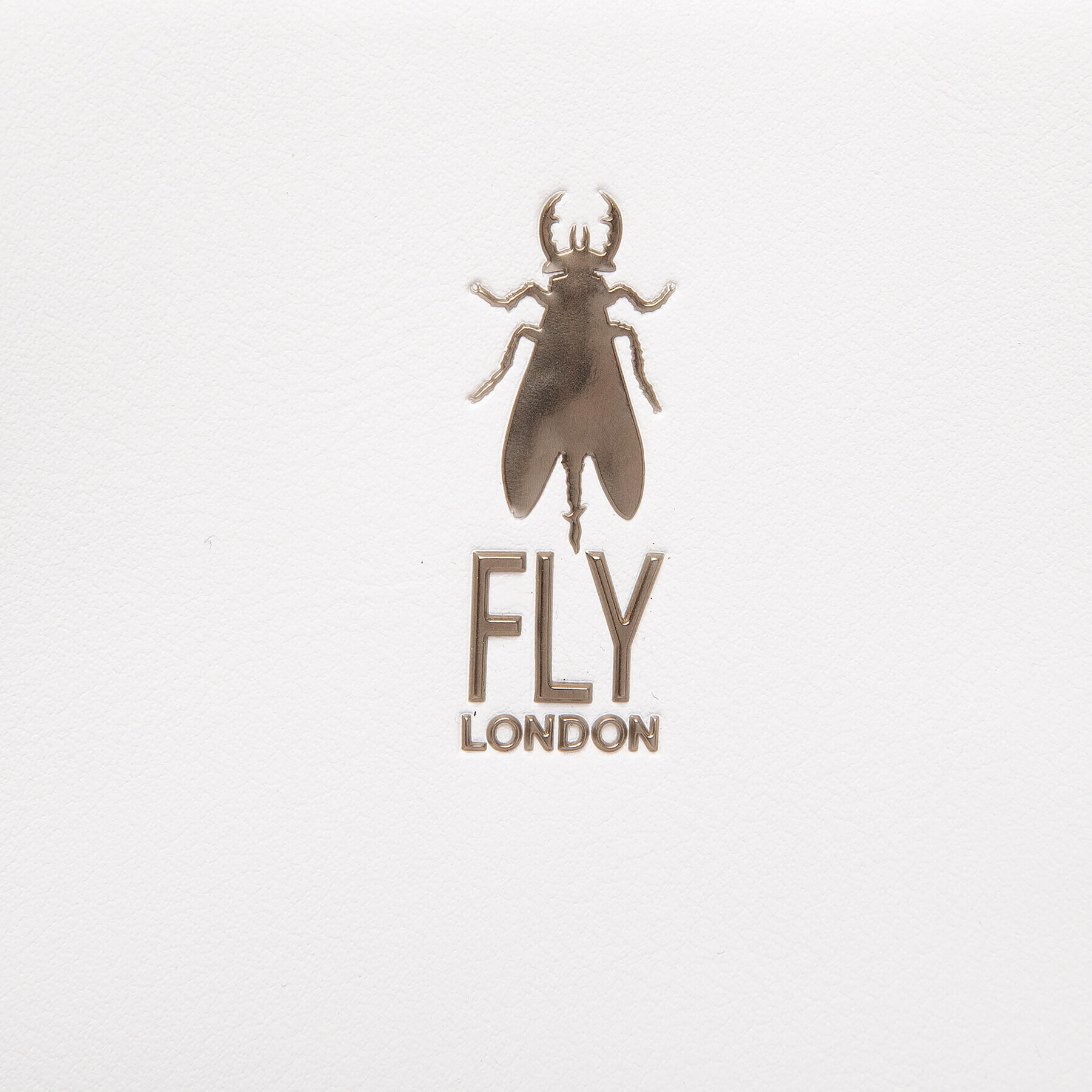 Fly London Ročna torba Austen P974714000 Bela - Pepit.si