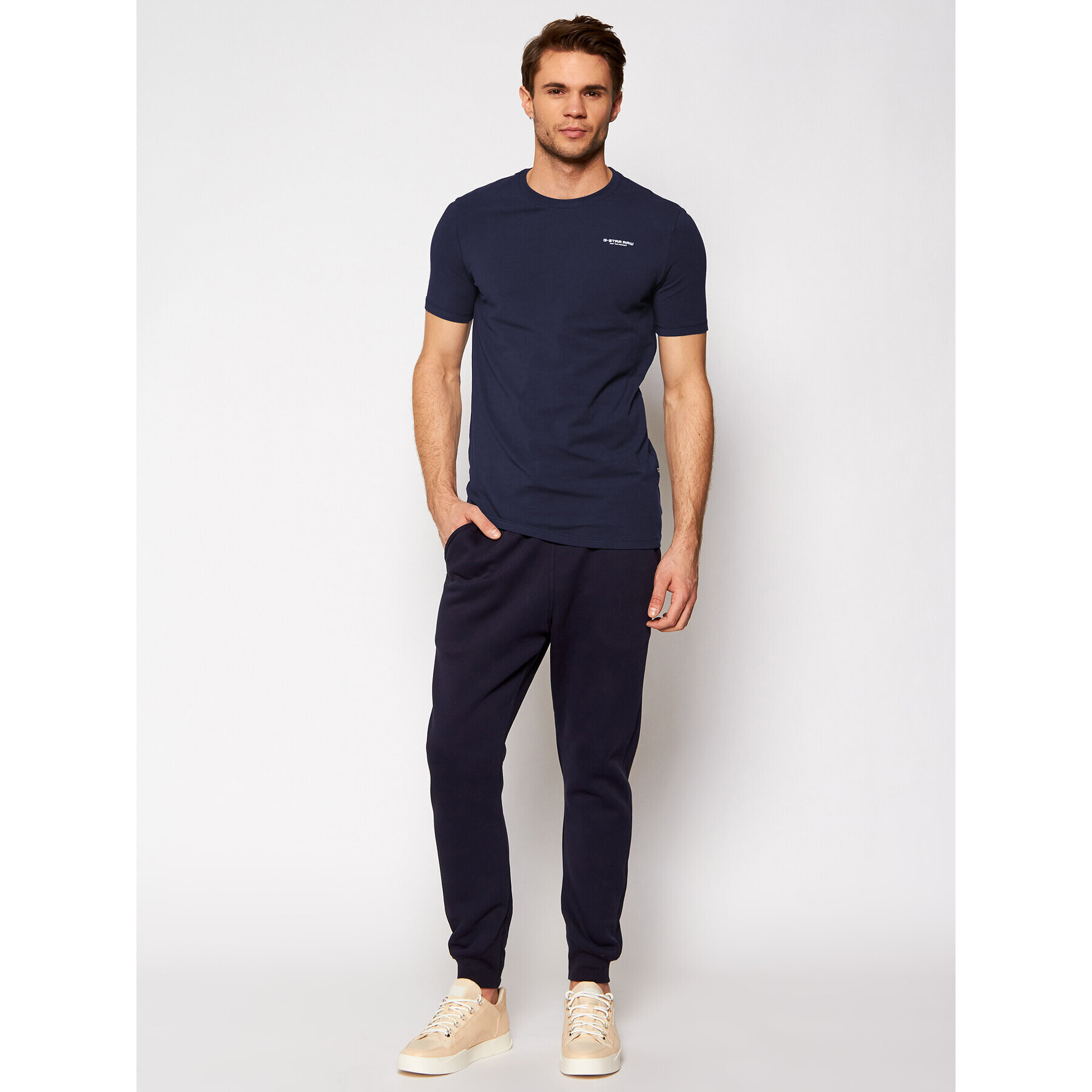 G-Star Raw Majica Base D19070-C723-6067 Mornarsko modra Slim Fit - Pepit.si