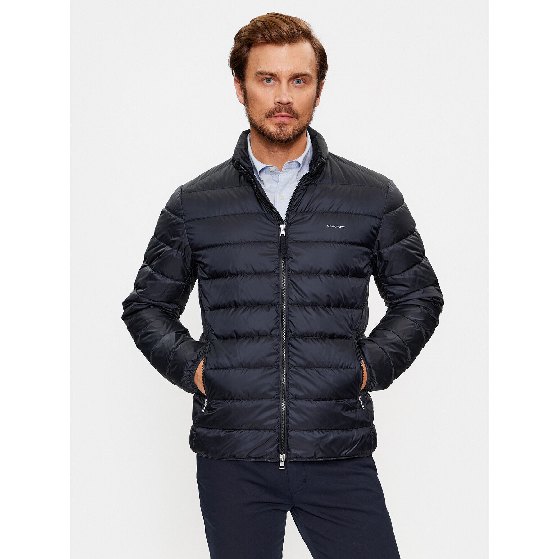 Gant Puhovka Light Down Jacket 7006298 Črna Regular Fit - Pepit.si