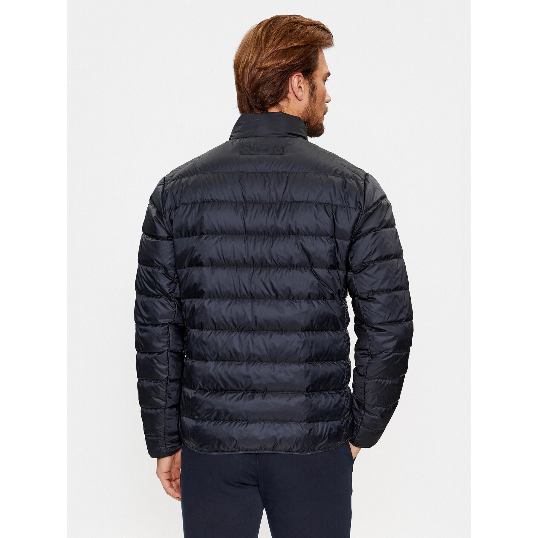 Gant Puhovka Light Down Jacket 7006298 Črna Regular Fit - Pepit.si