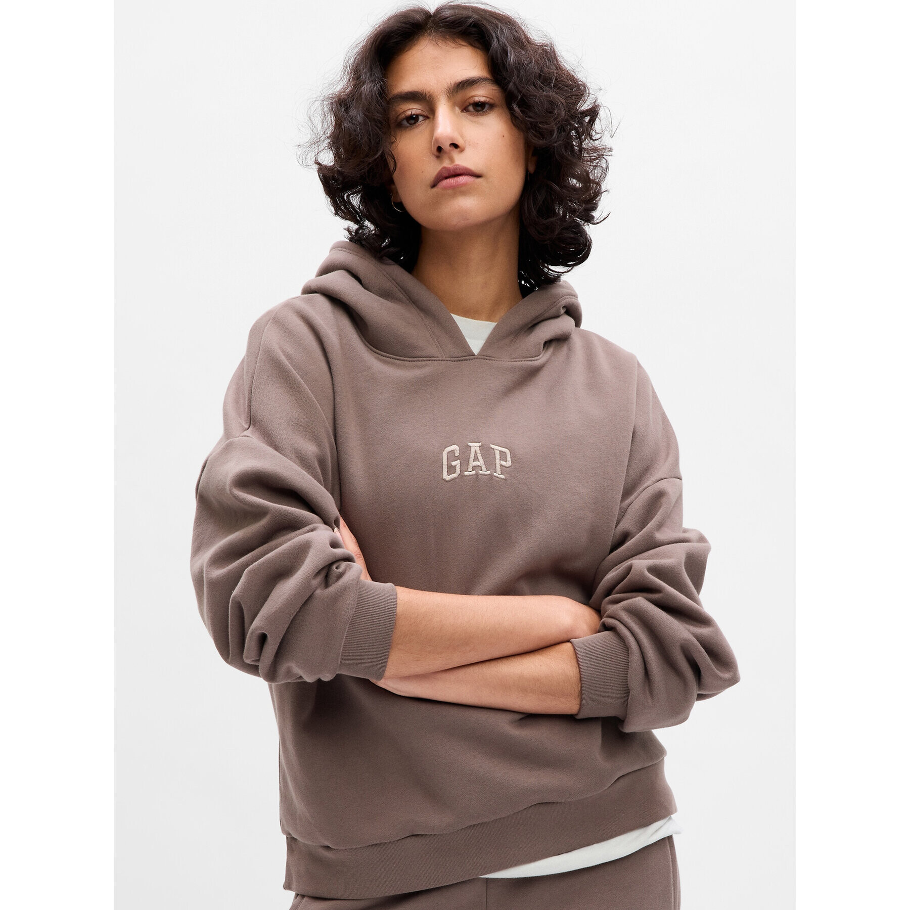 Gap Jopa 729618-03 Rjava Regular Fit - Pepit.si