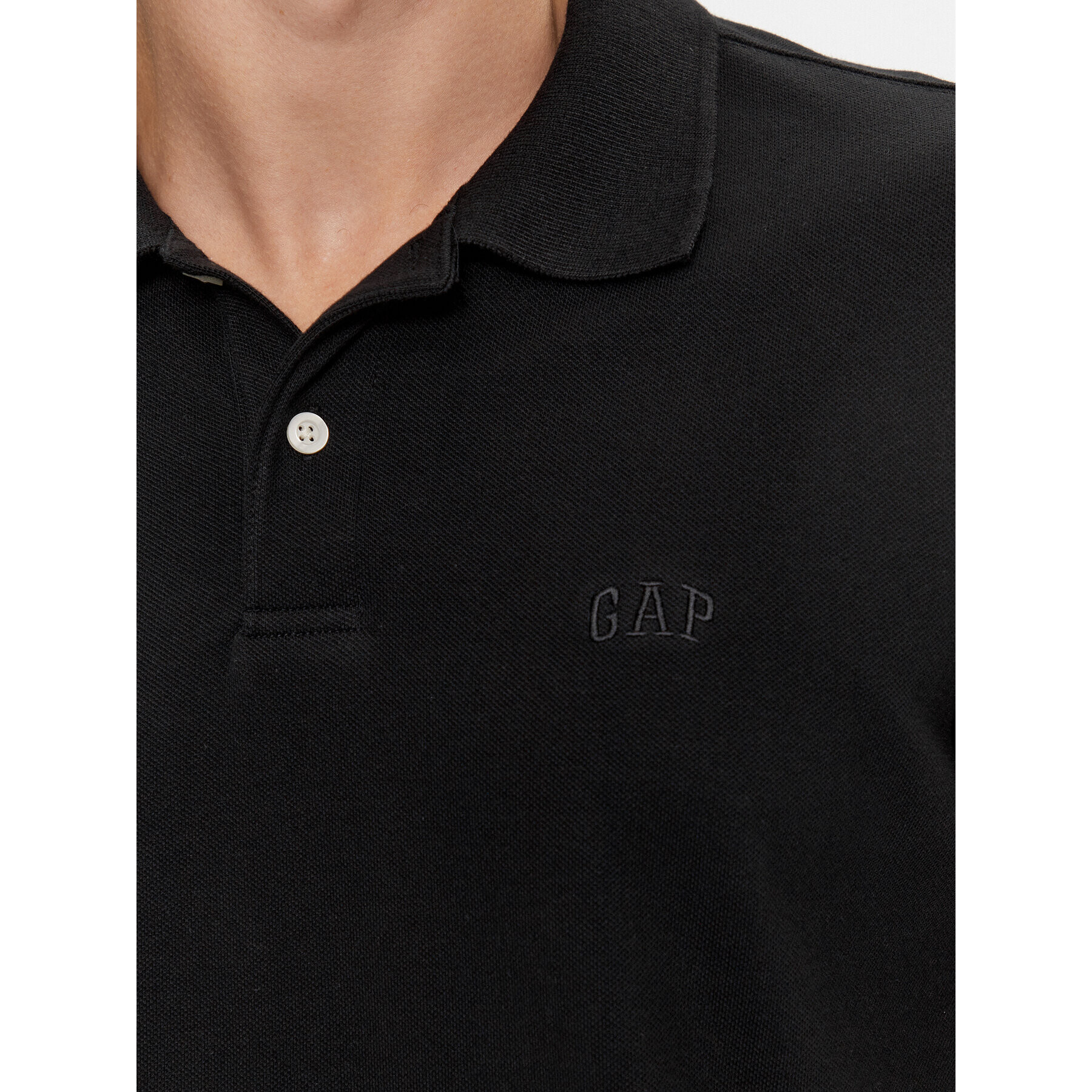 Gap Polo majica 586306-03 Črna Regular Fit - Pepit.si