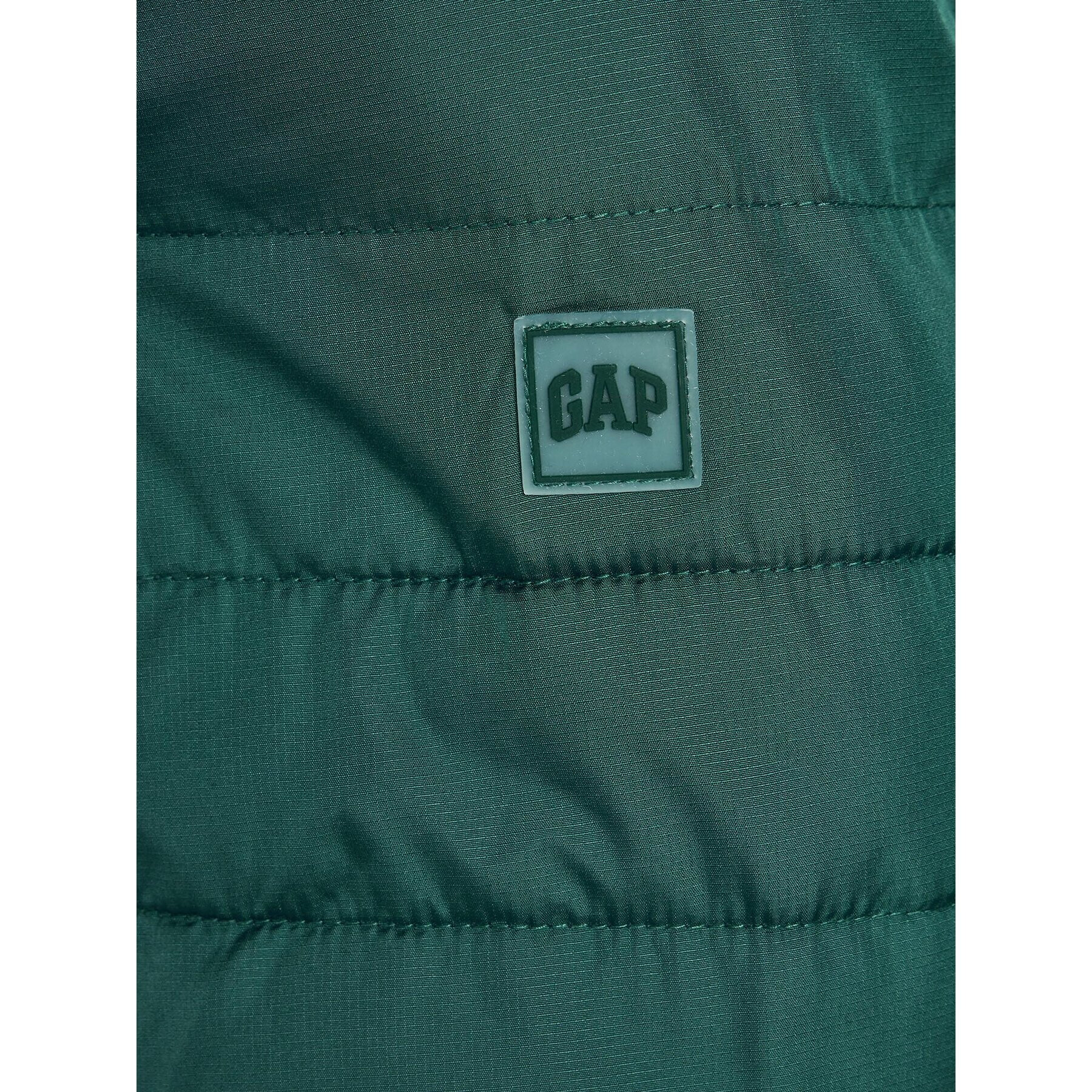 Gap Puhovka 724654-01 Zelena Regular Fit - Pepit.si